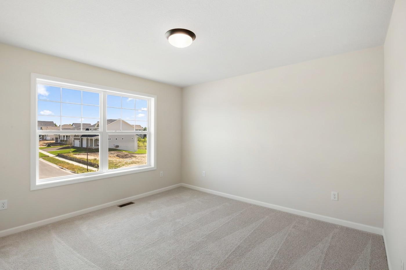 1149 Woods Creek Drive S Property Photo 16
