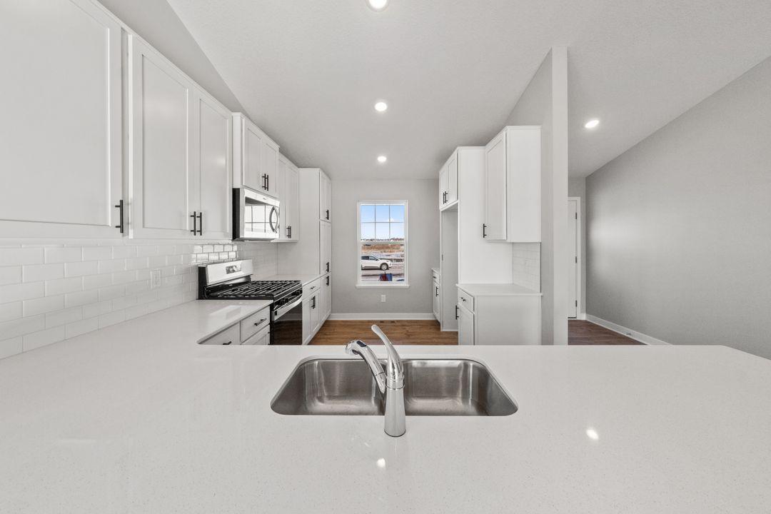 1638 Shasta Drive Property Photo 3