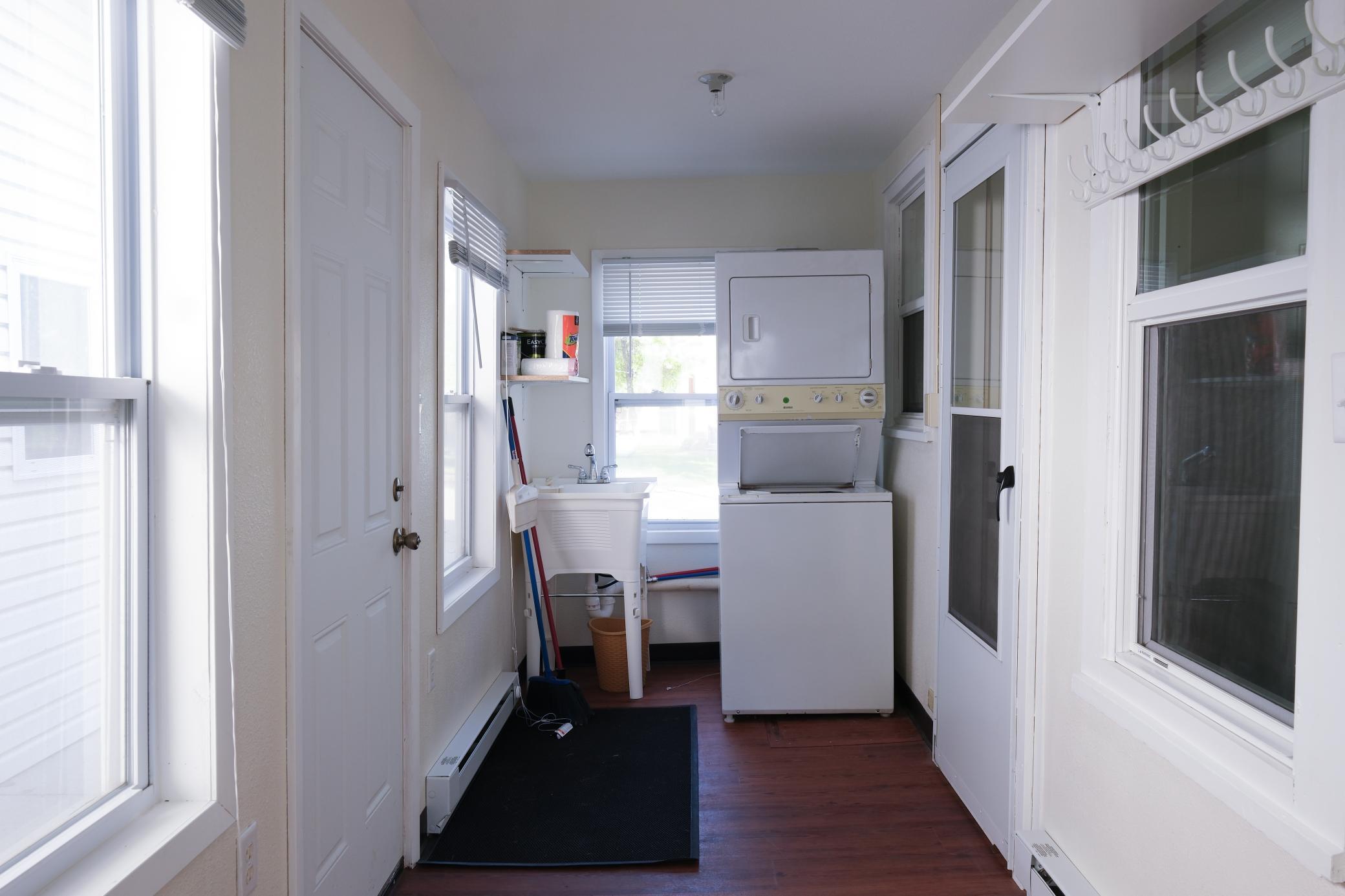 302 Ash Street Property Photo 31