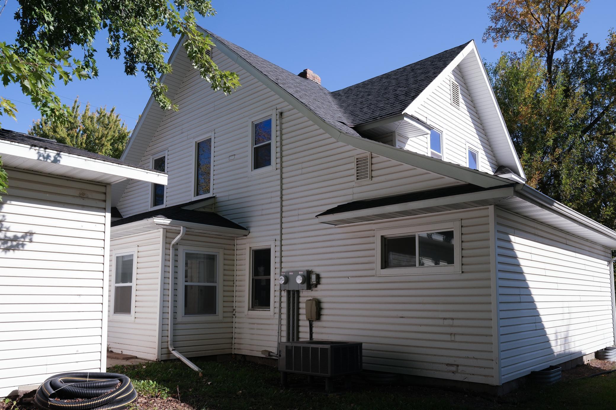 302 Ash Street Property Photo 53