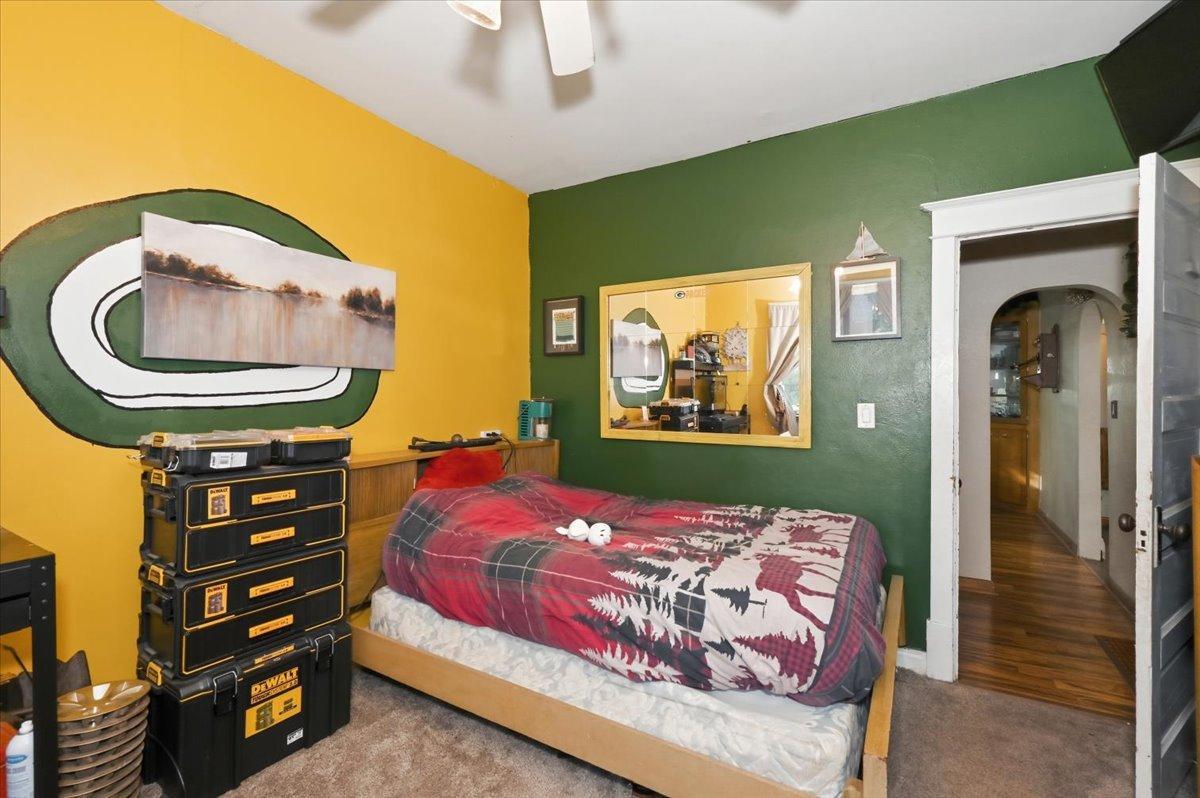 105 Glencrest Court Property Photo 15