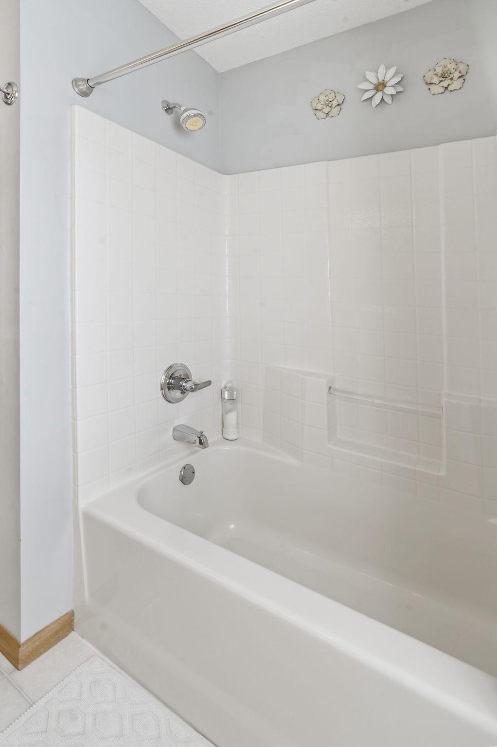 8945 Olive Lane N Property Photo 19