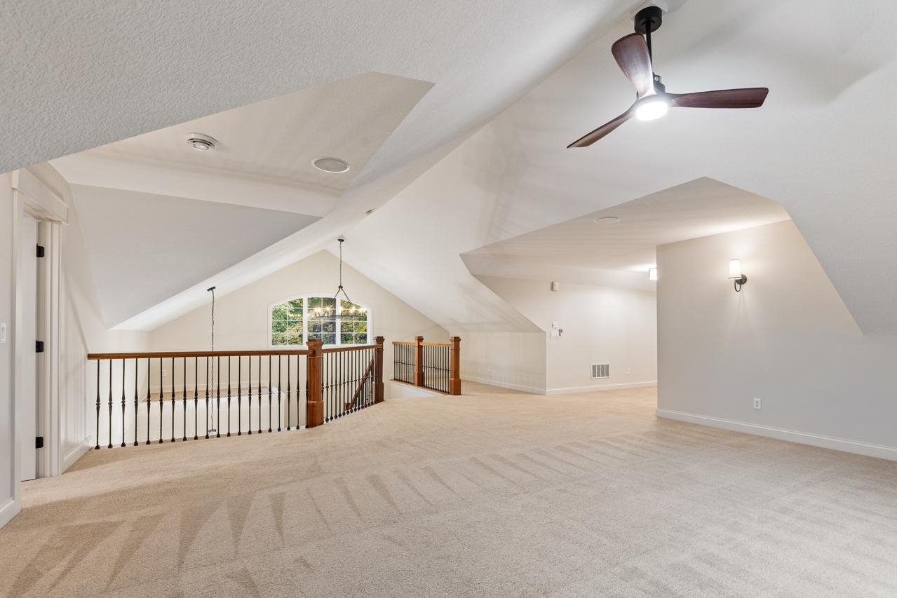18600 Ridgewood Road Property Photo 40