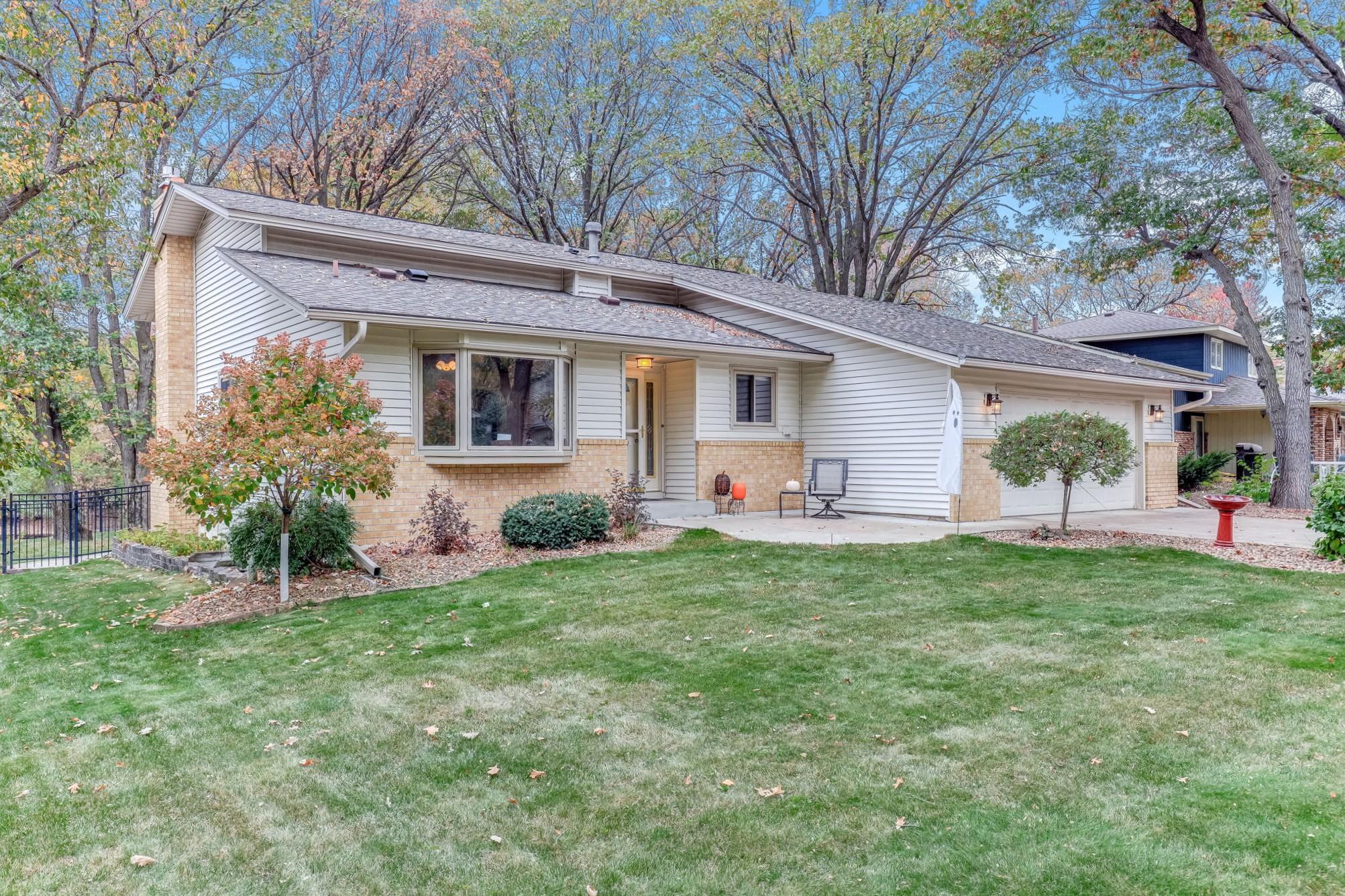 11904 Flintwood Street Nw Property Photo 1