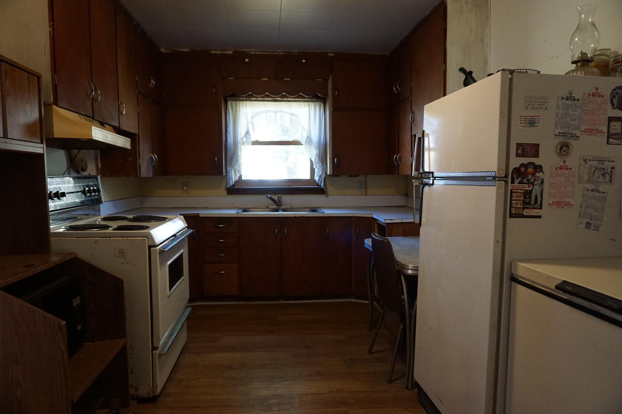 608 4th Street Se Property Photo 3