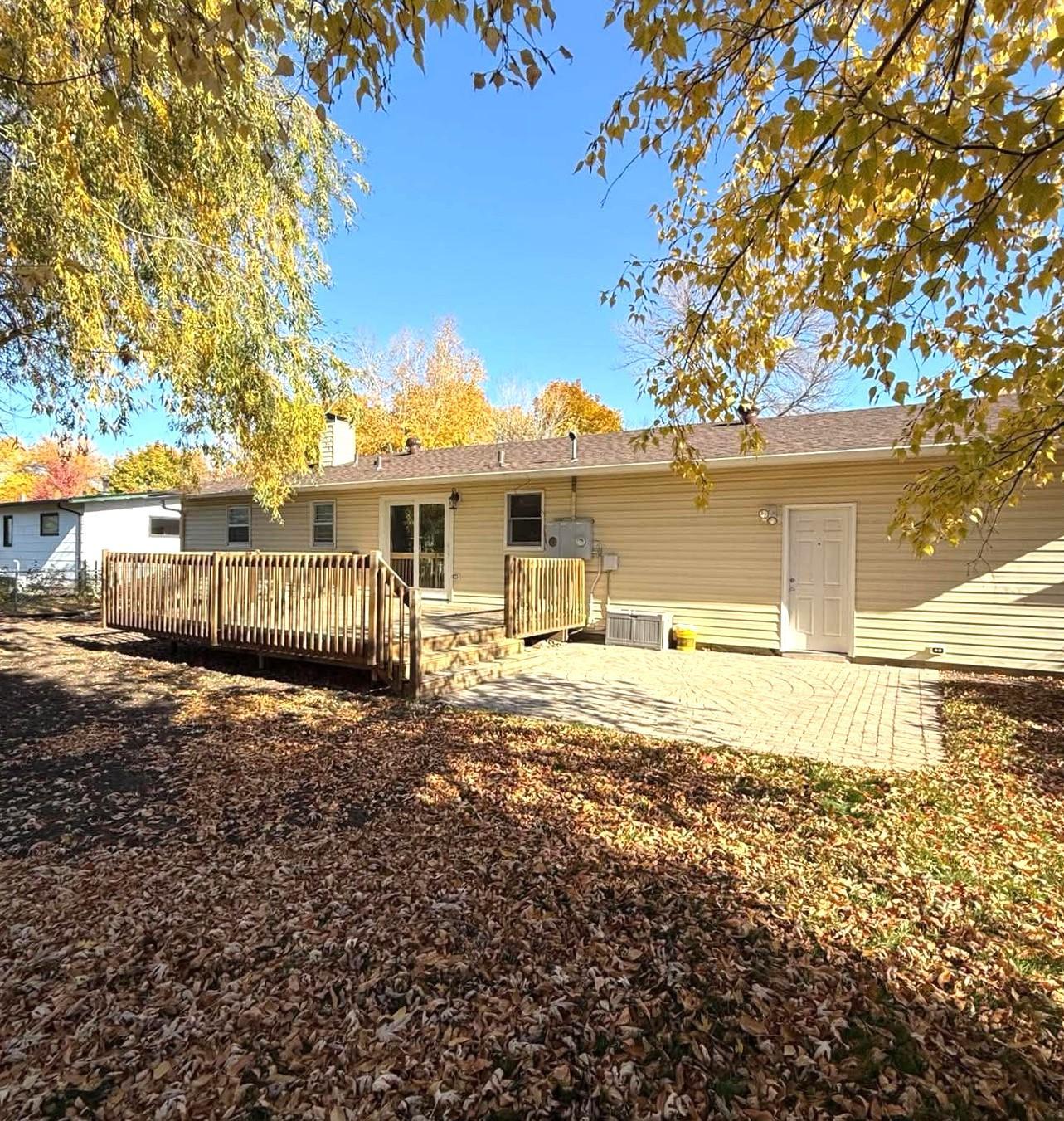 505 Maple Lane Property Photo 2