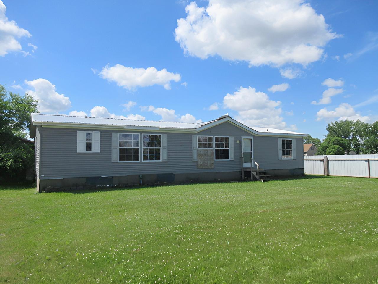 106 Brisbane Lane Property Photo 1