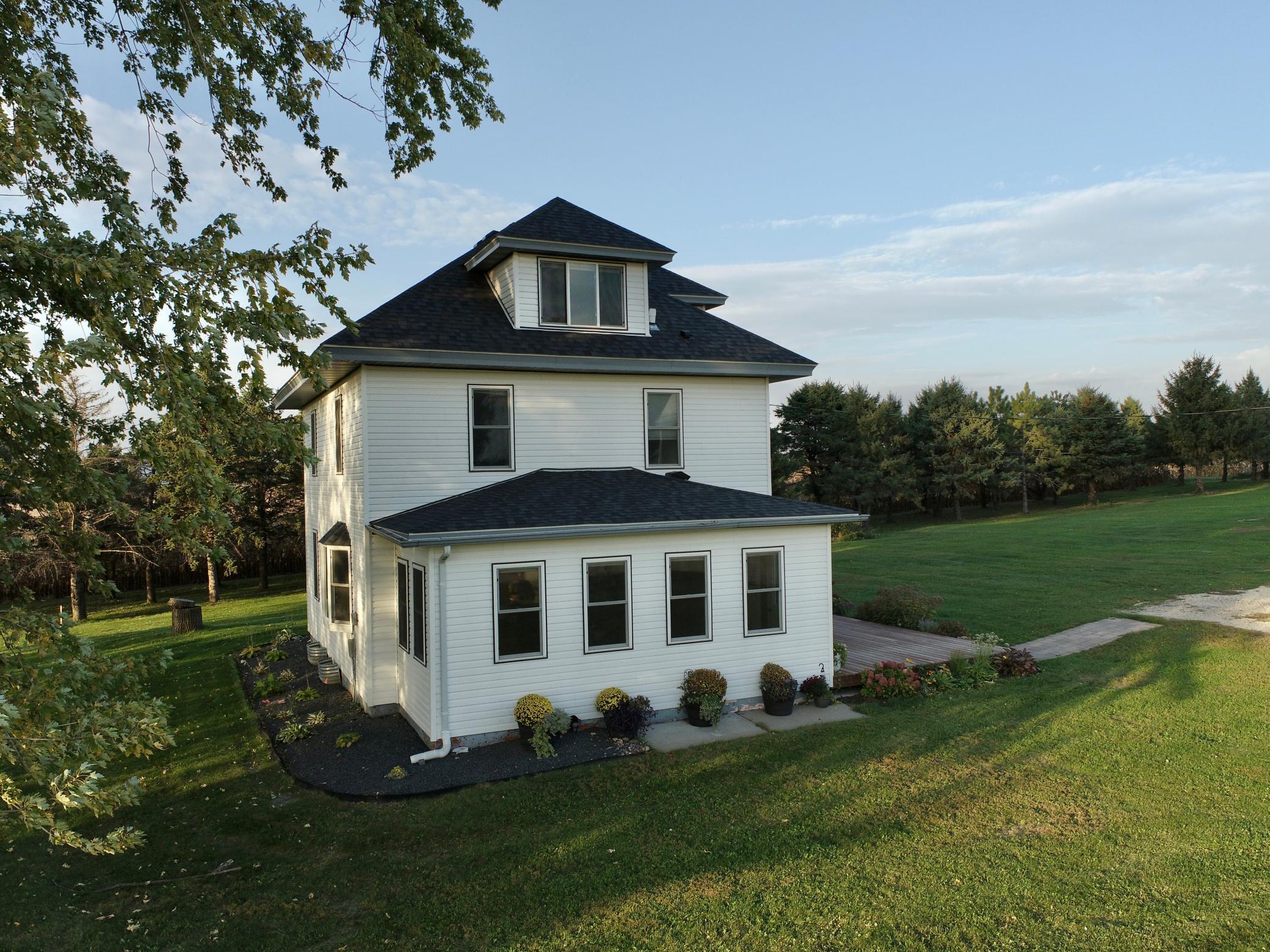 66562 County Road 1 Property Photo 1