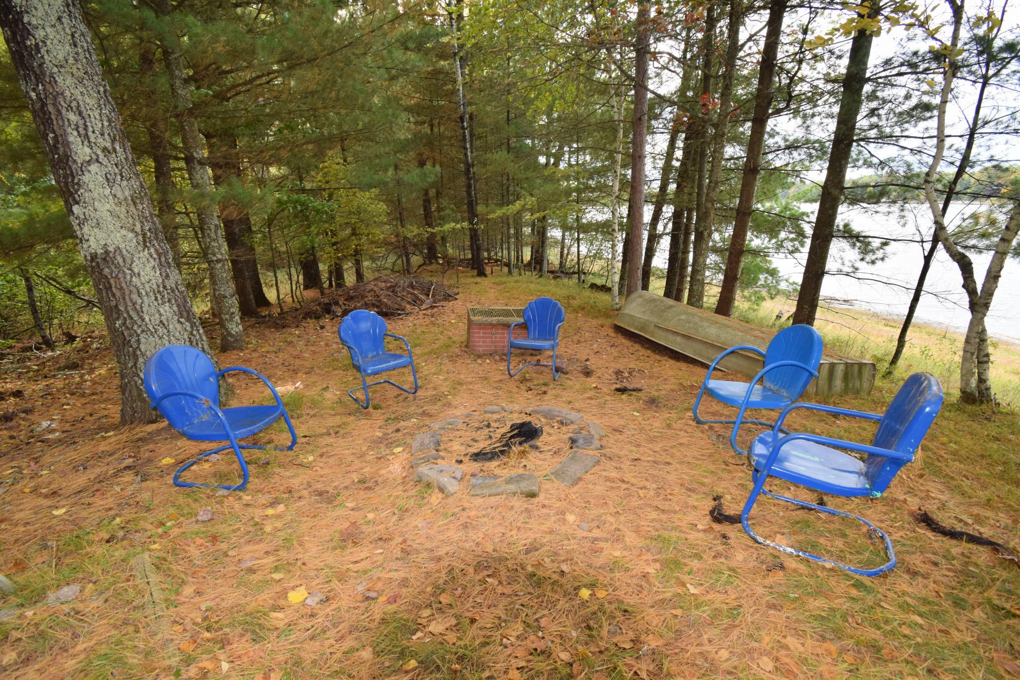 2906 E Long Lake Road Property Photo 7