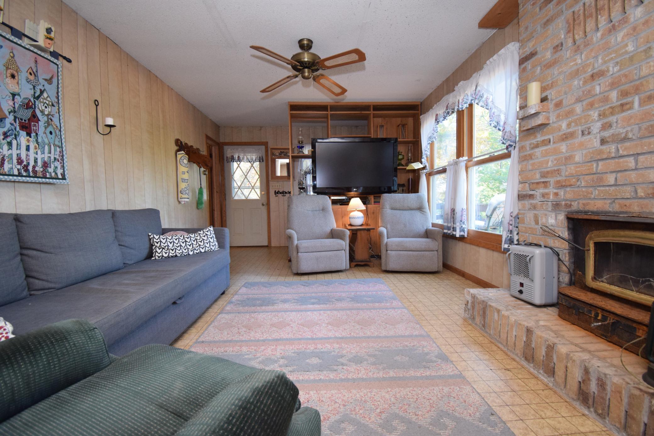 2906 E Long Lake Road Property Photo 38
