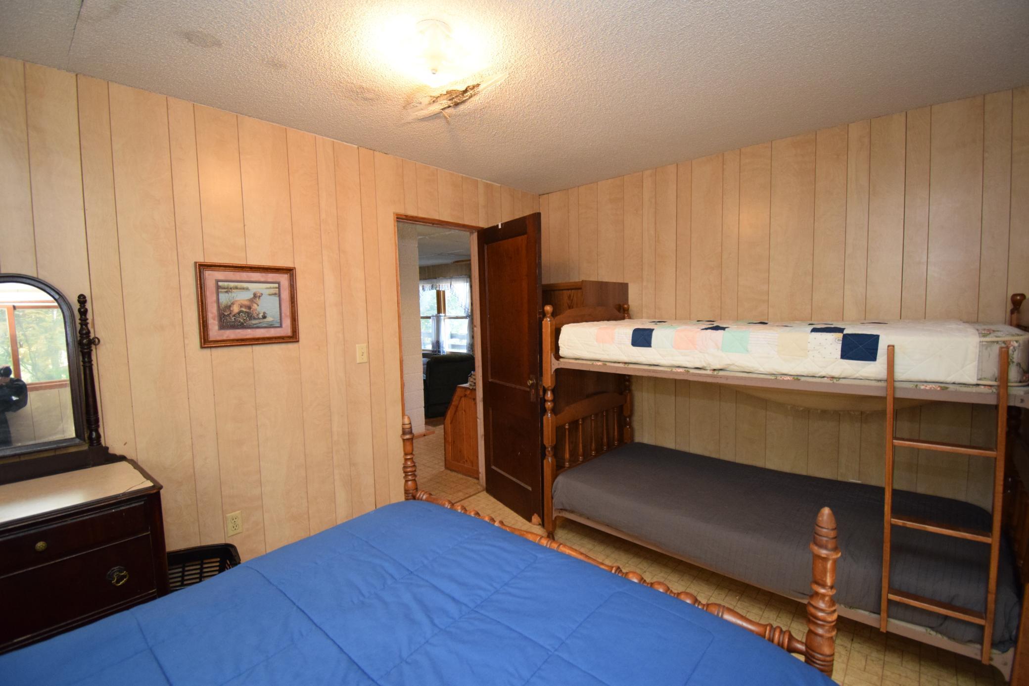 2906 E Long Lake Road Property Photo 48