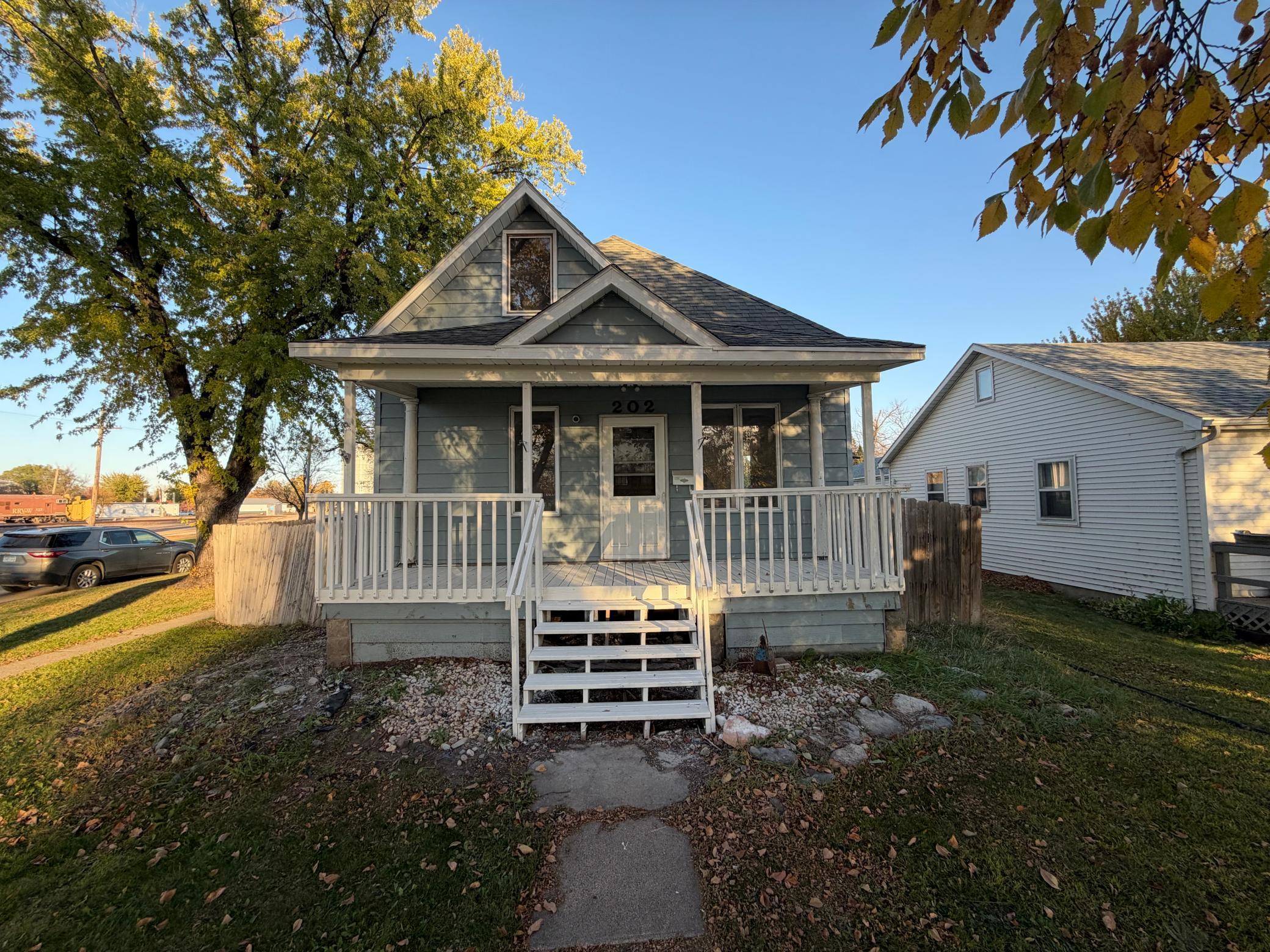 202 7th Street S Property Photo 1