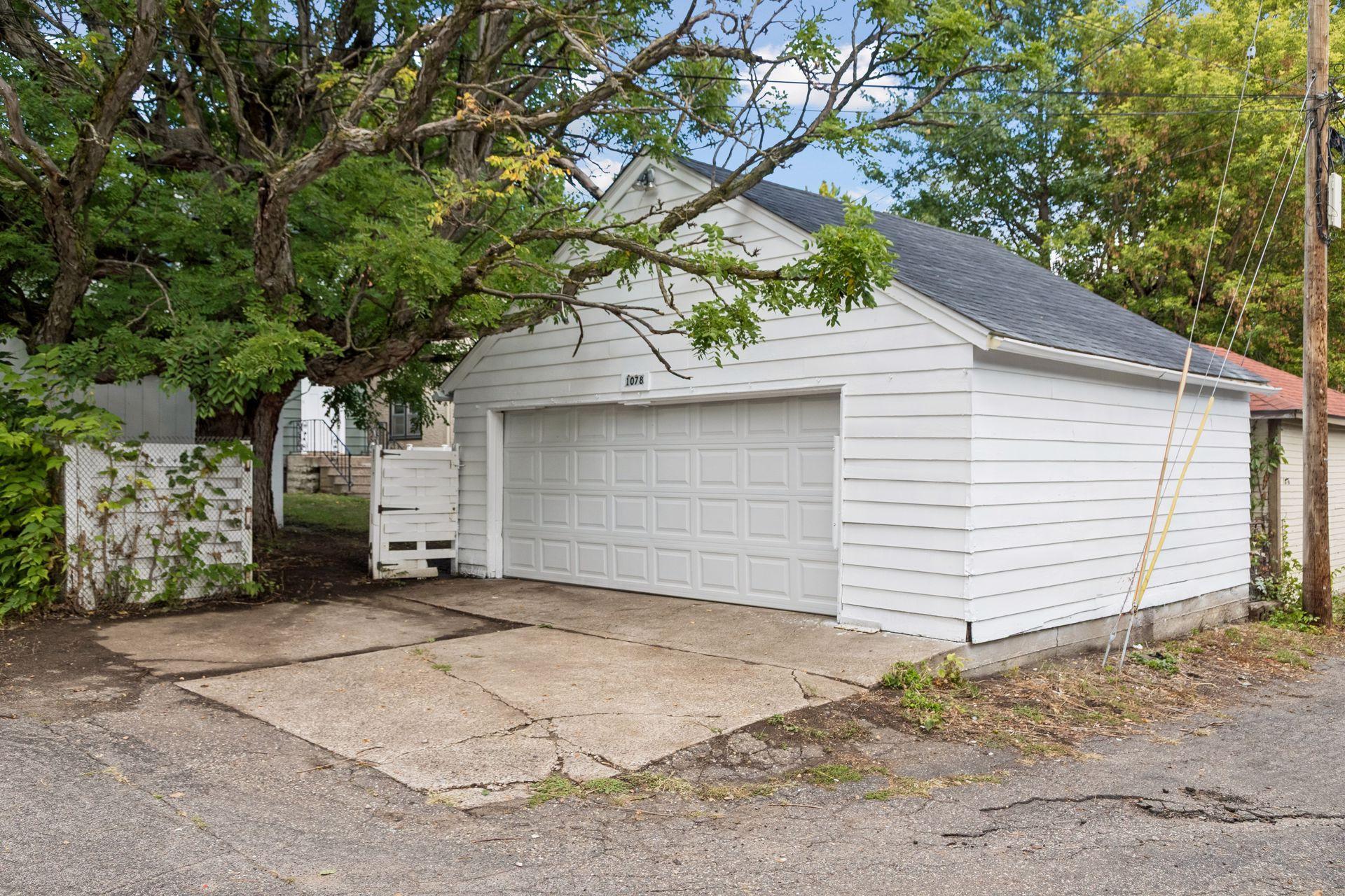 1078 Edmund Avenue Property Photo 33