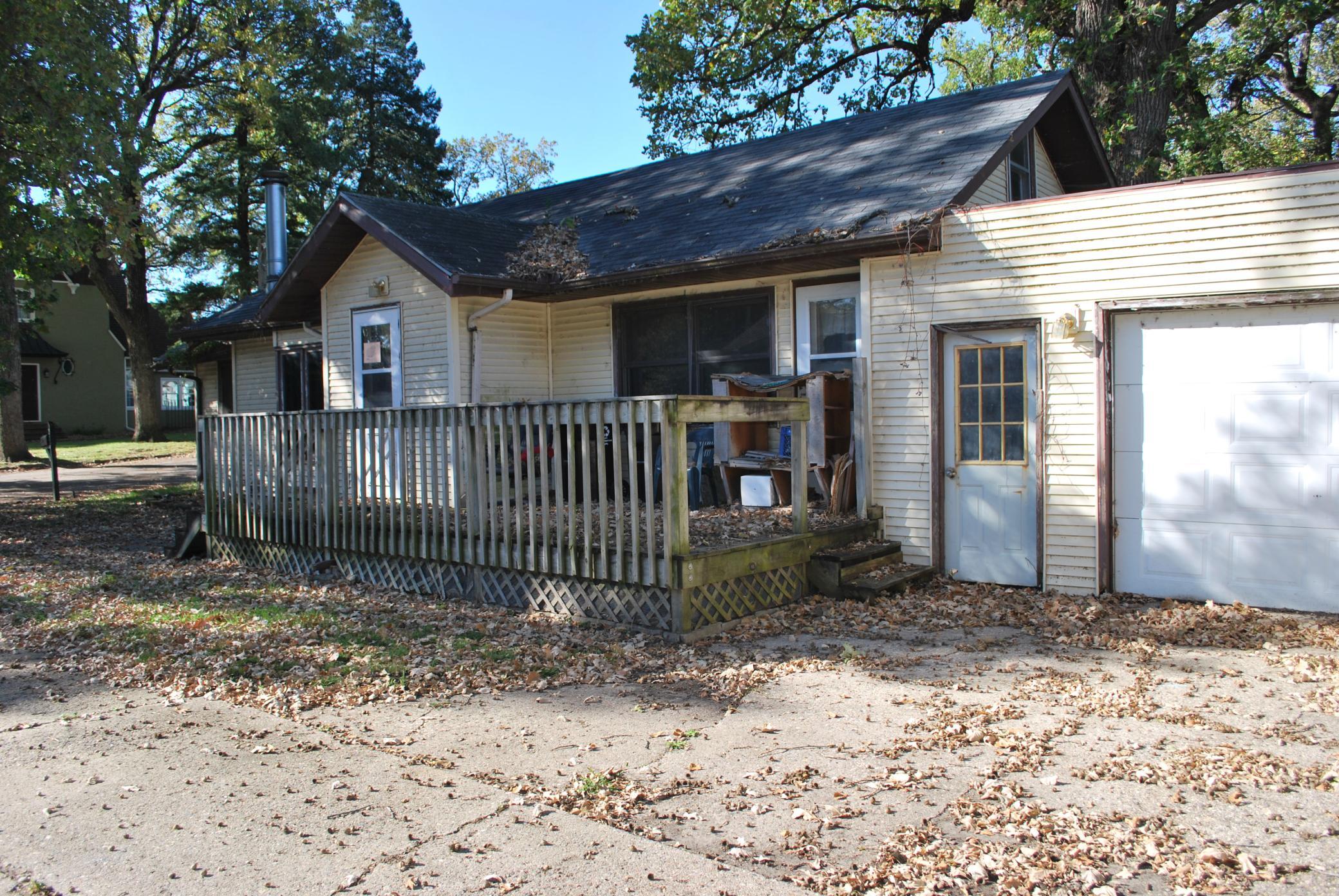 206 Lakeview Street Property Photo 1