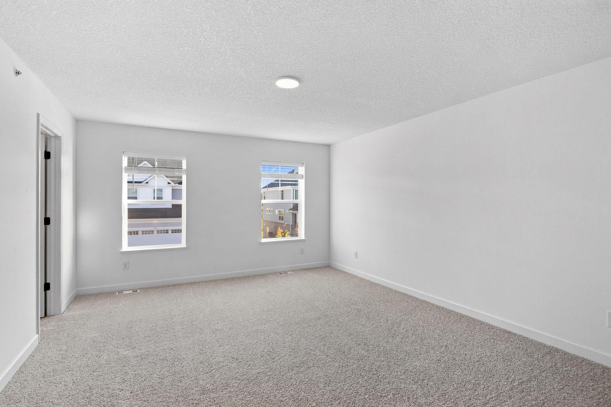 19939 62nd Place Property Photo 8