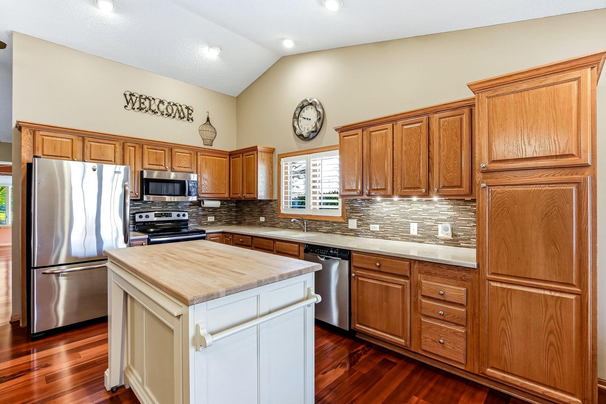 1508 Carleton Drive Property Photo 4