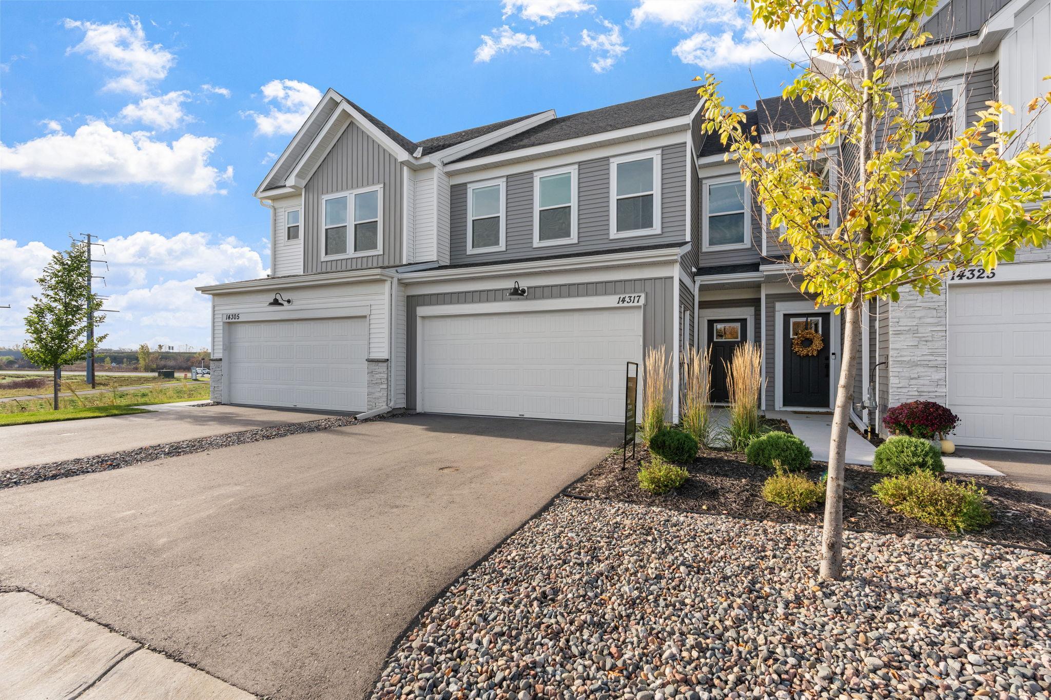 14317 103rd Place N Property Photo 1