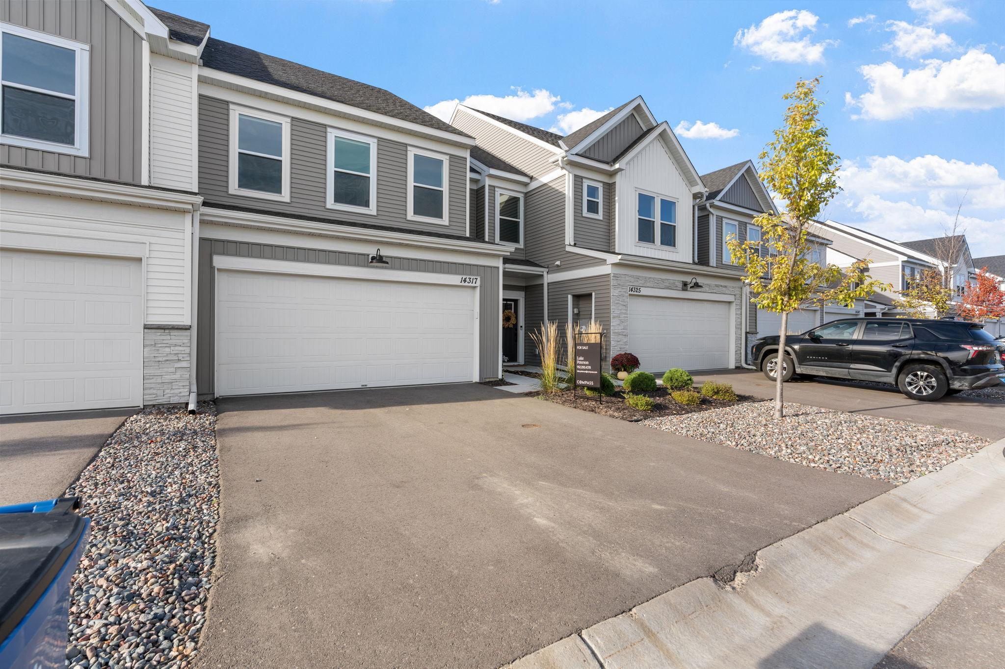 14317 103rd Place N Property Photo 3