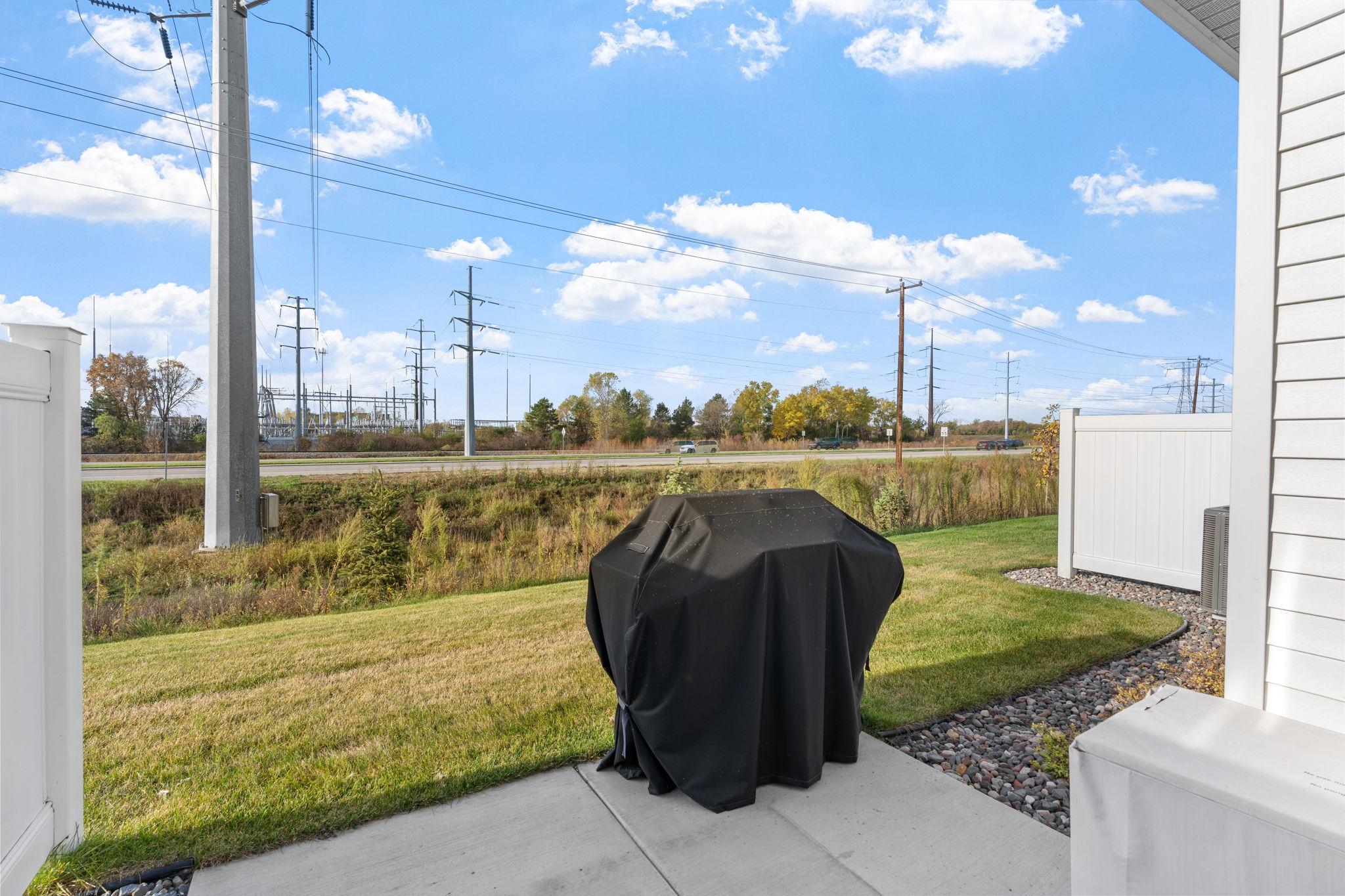 14317 103rd Place N Property Photo 8