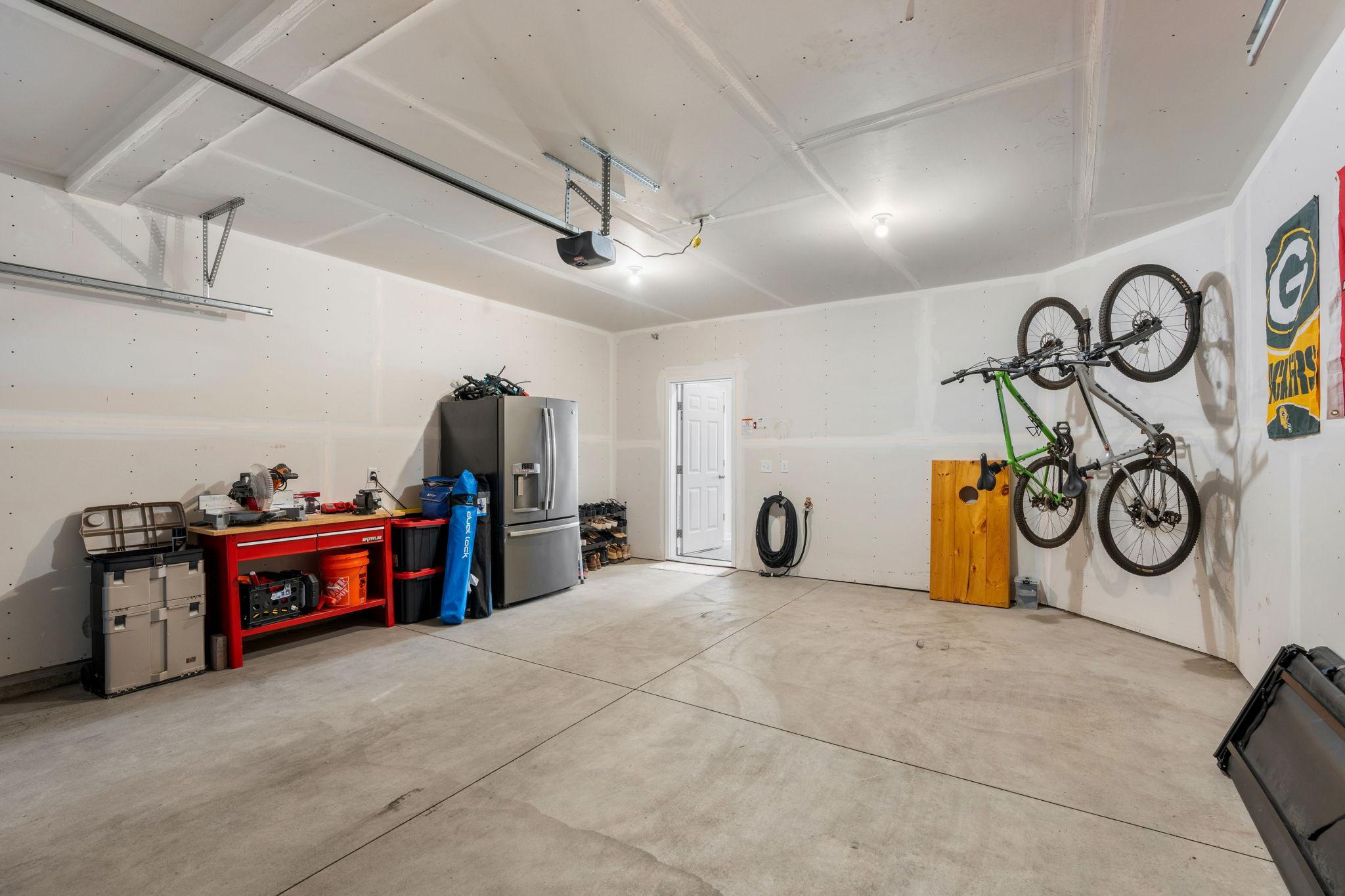14317 103rd Place N Property Photo 53