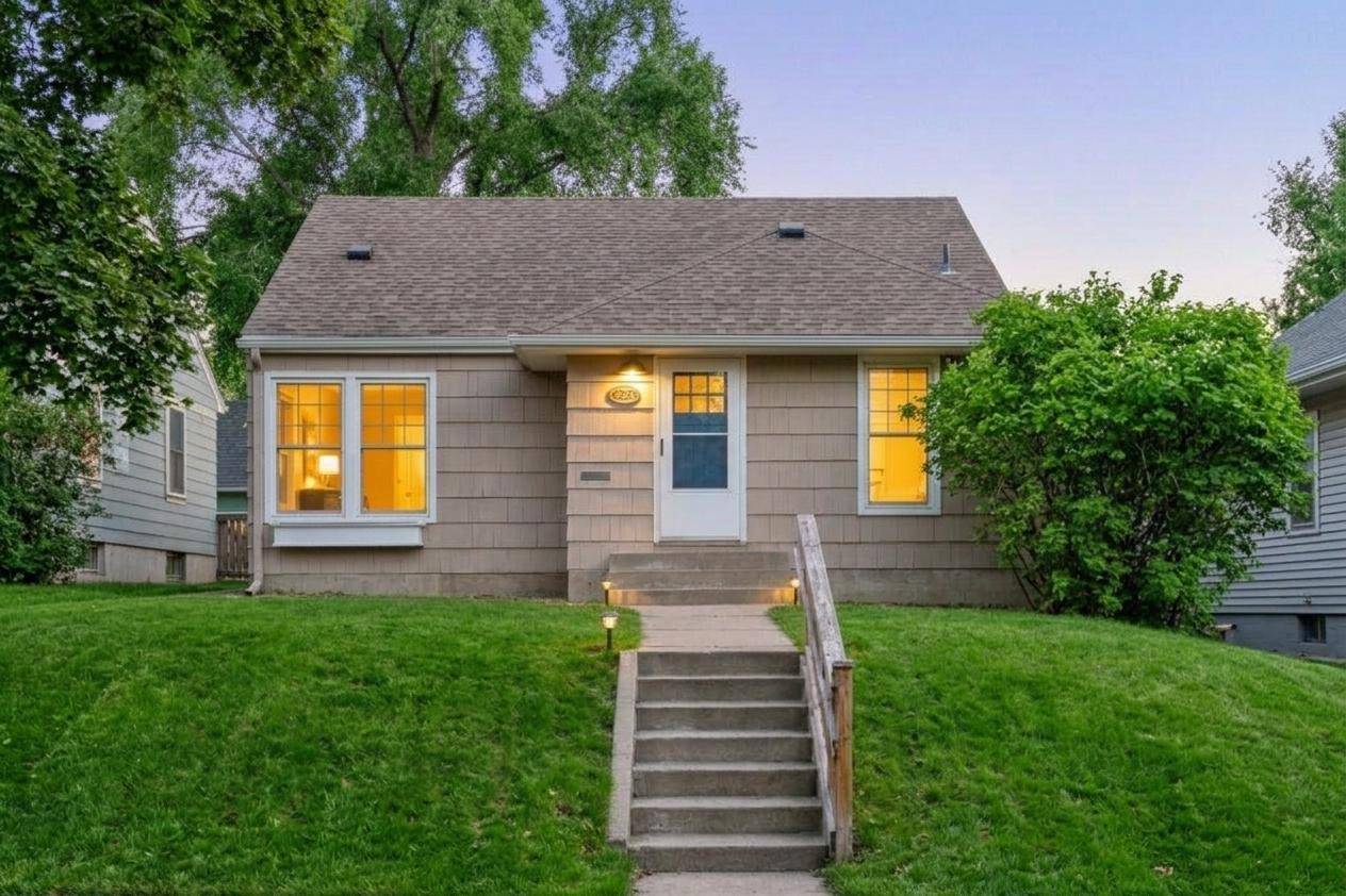 5632 James Avenue S Property Photo 1