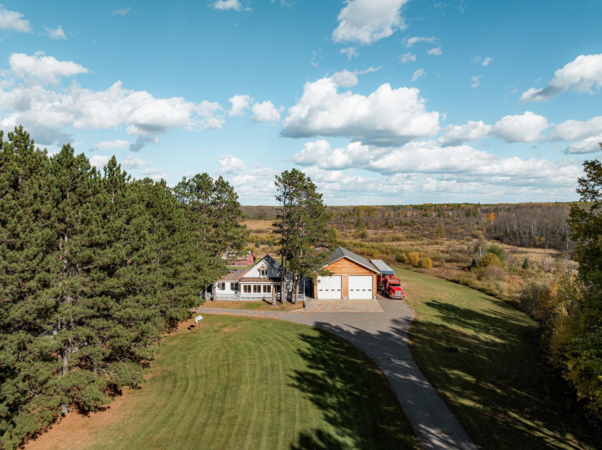 2700 Elliot's Lake Road Property Photo 1