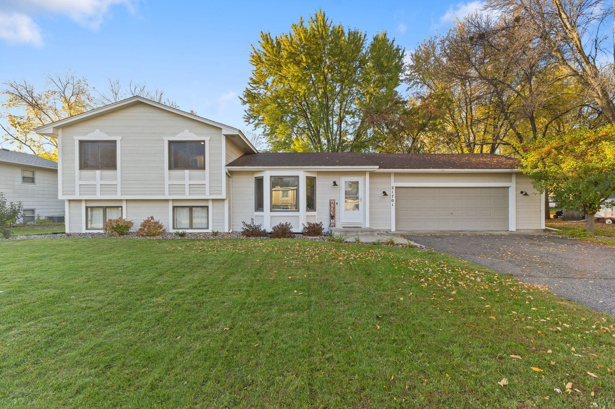21701 Rouillard Boulevard Property Photo 1