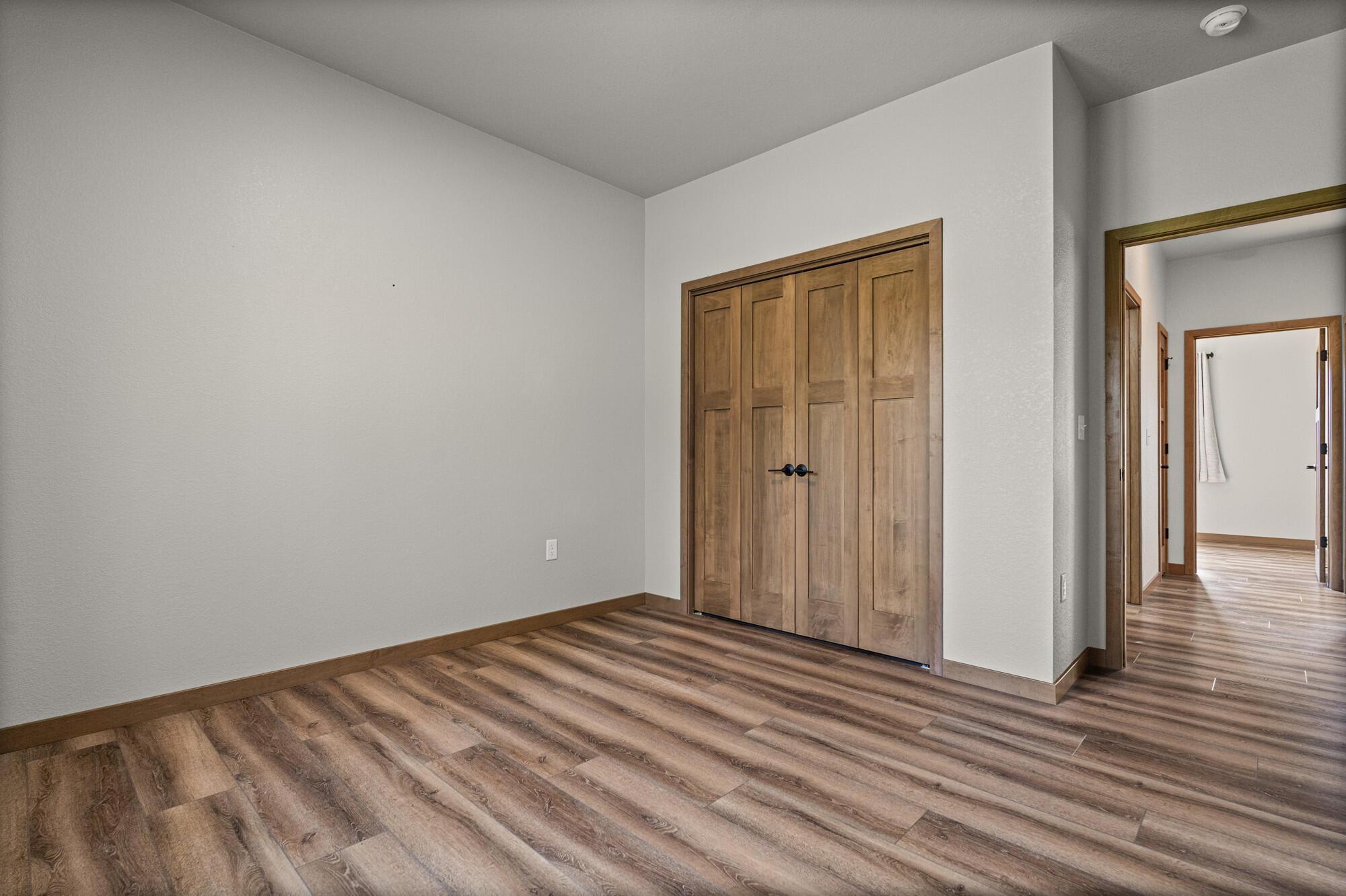 860 Bridle Lane Property Photo 27