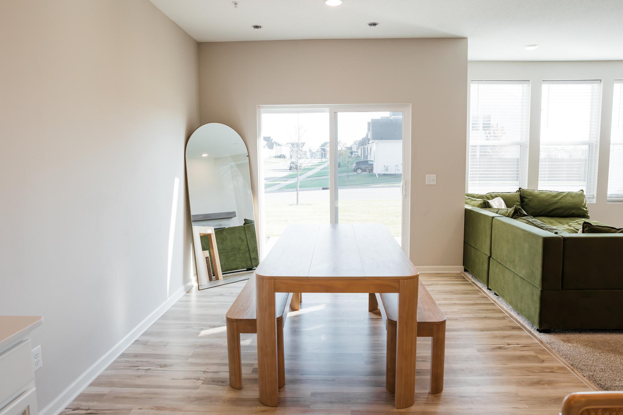 14948 Athlone Place Property Photo 6