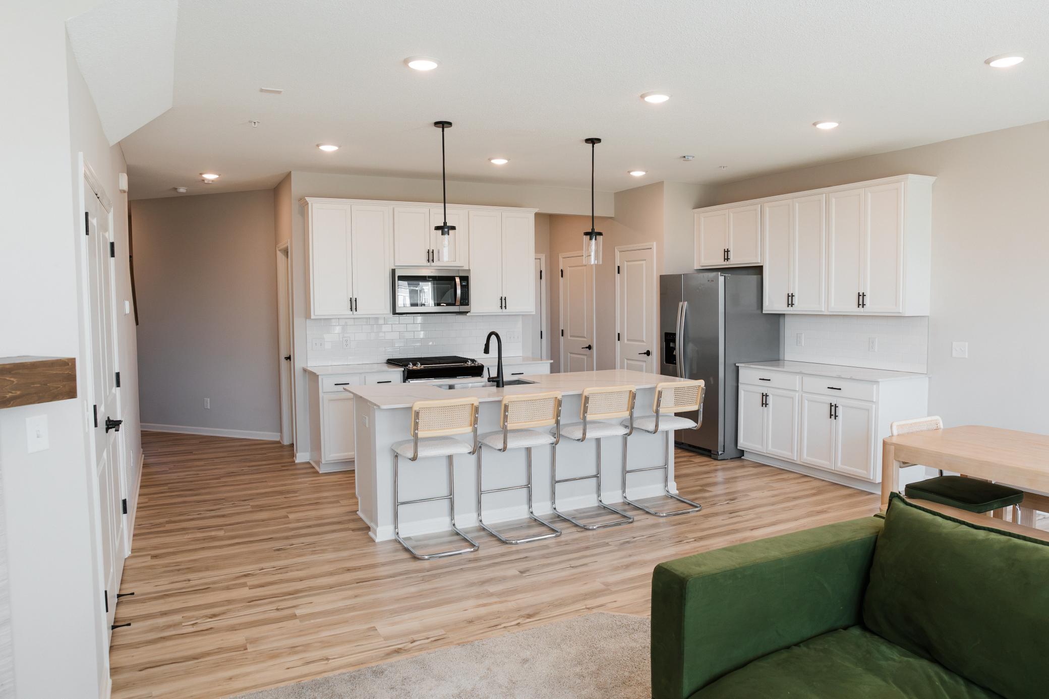 14948 Athlone Place Property Photo 8
