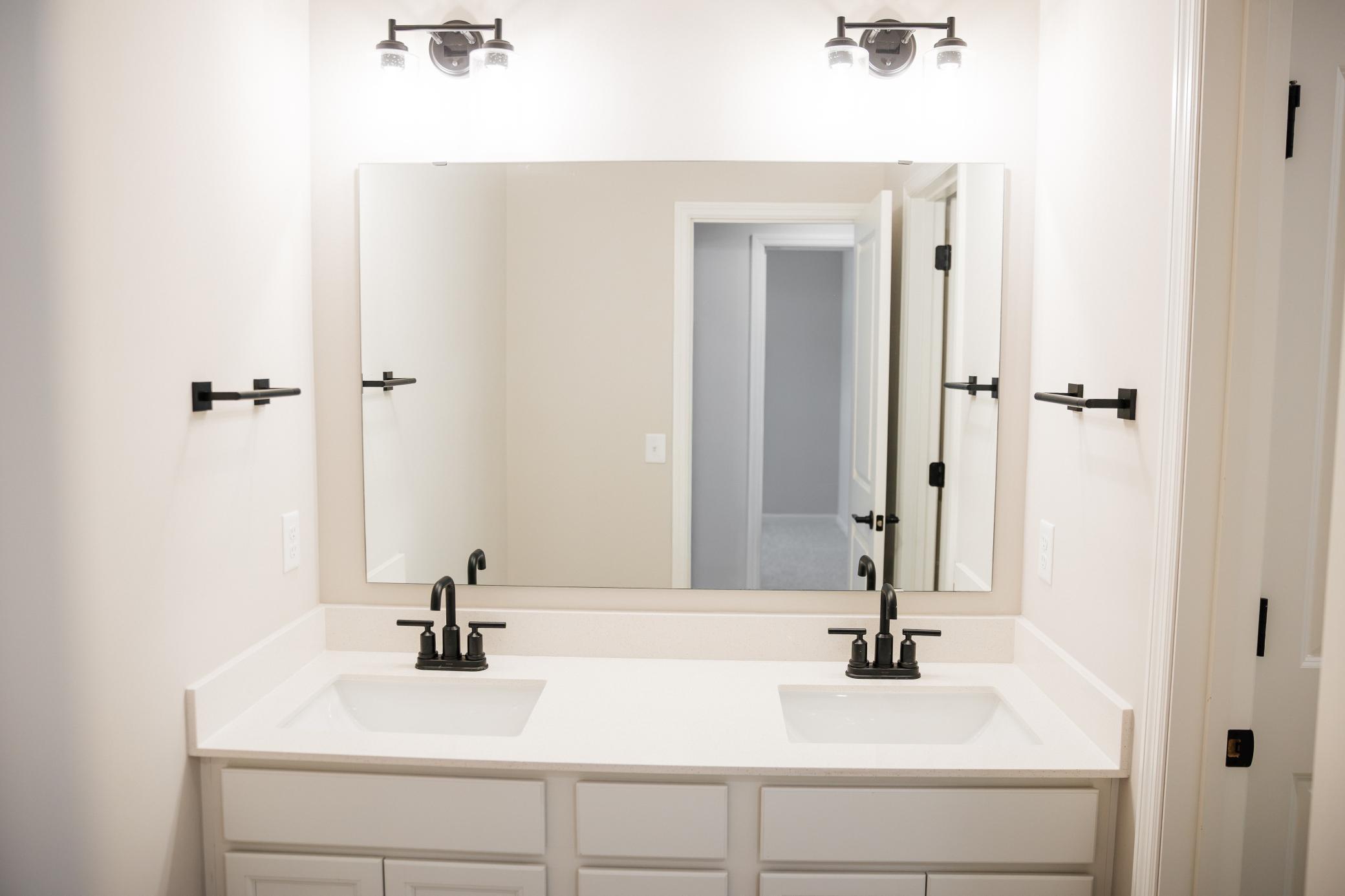 14948 Athlone Place Property Photo 21