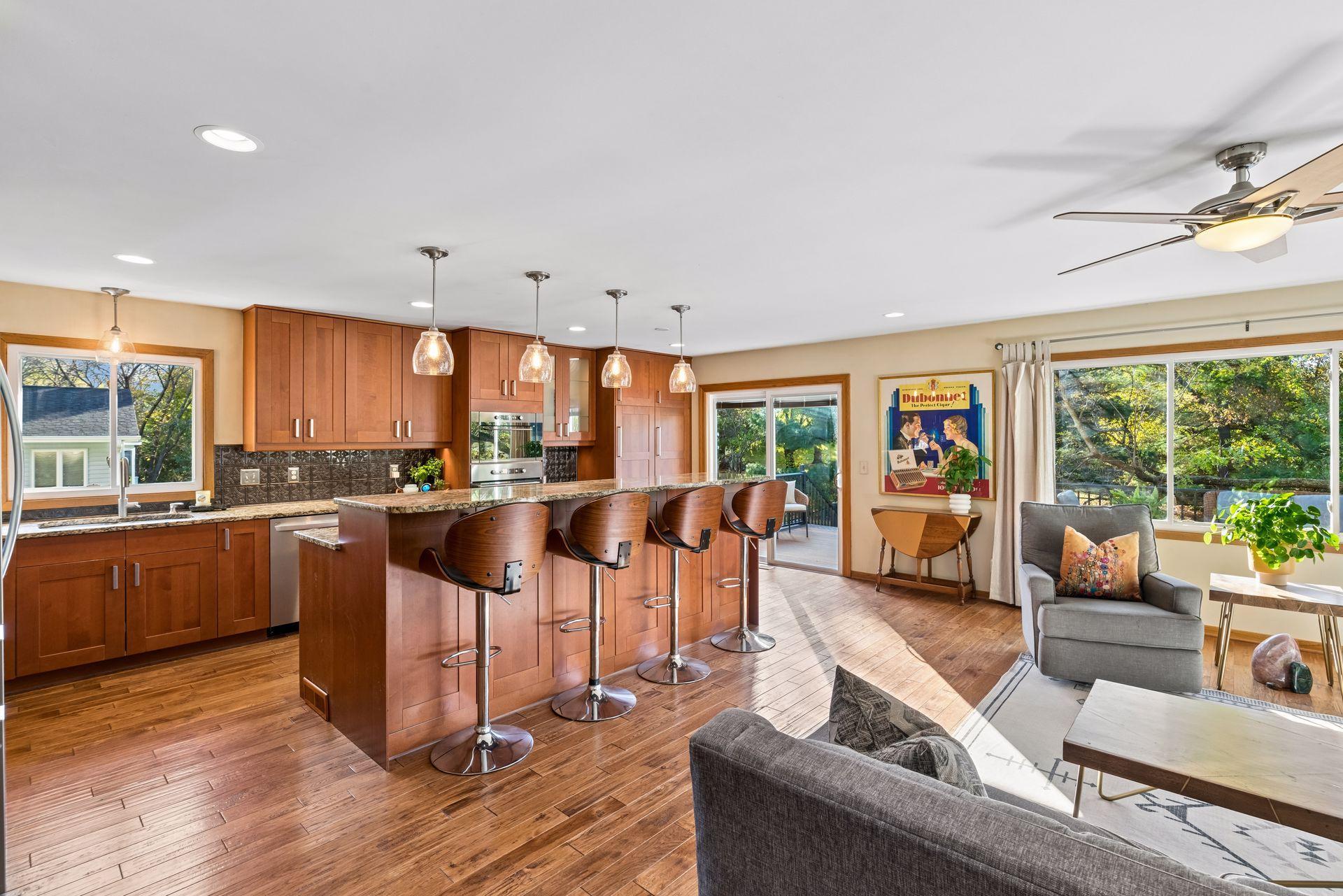 10122 Utah Circle Property Photo 5