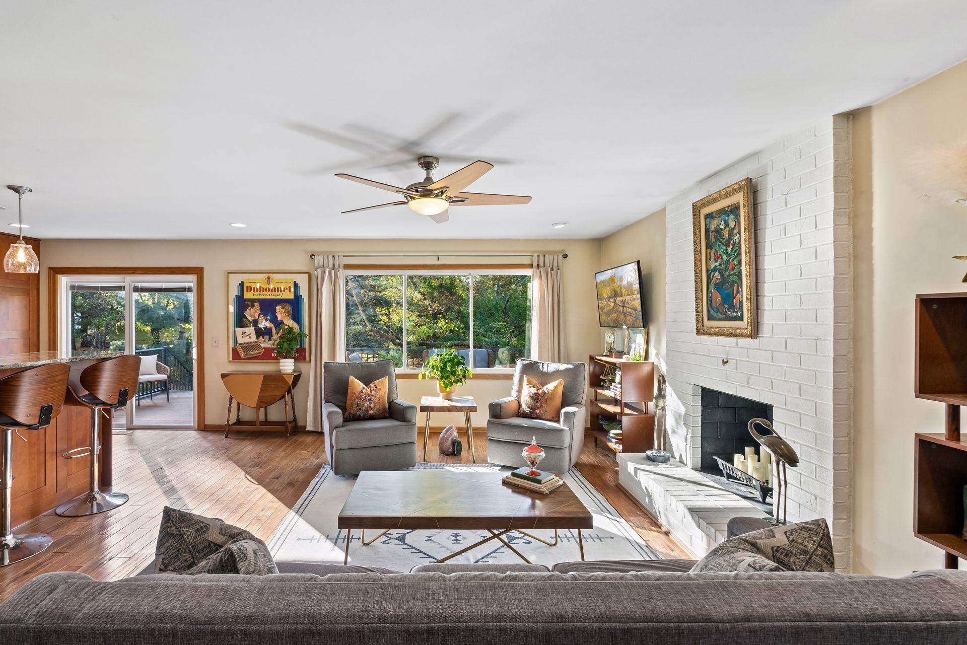 10122 Utah Circle Property Photo 6