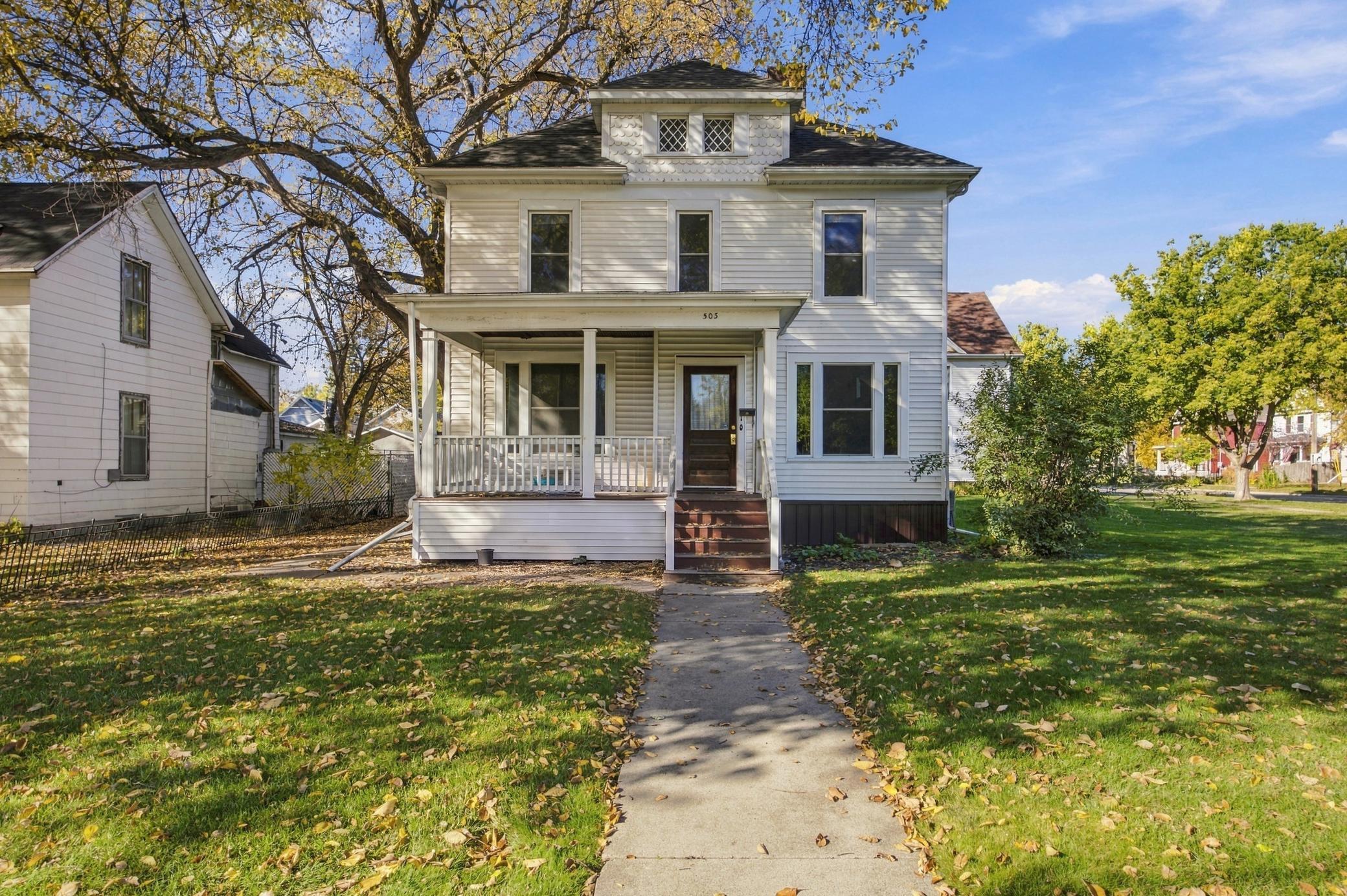 503 9th Street S Property Photo 1