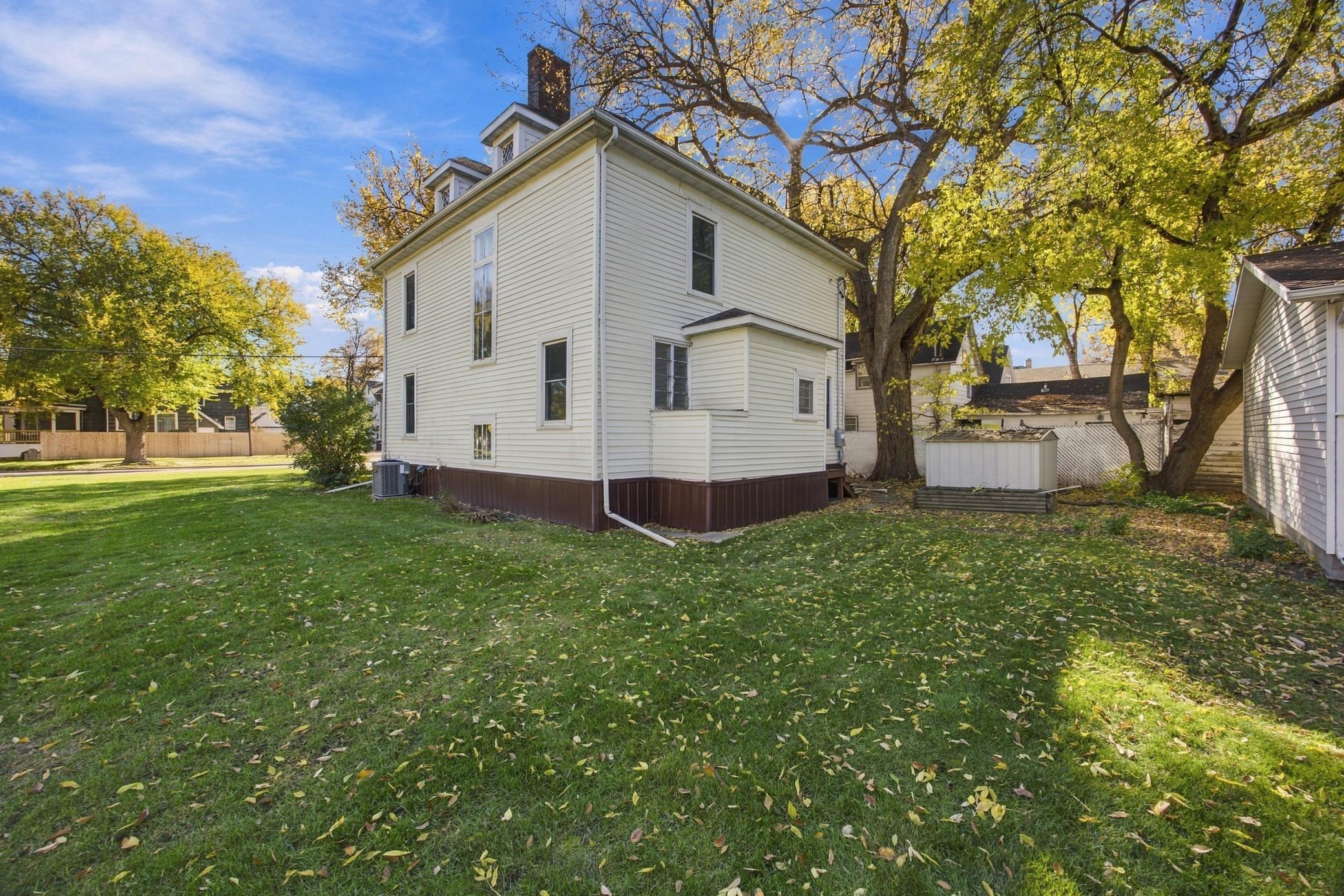 503 9th Street S Property Photo 4