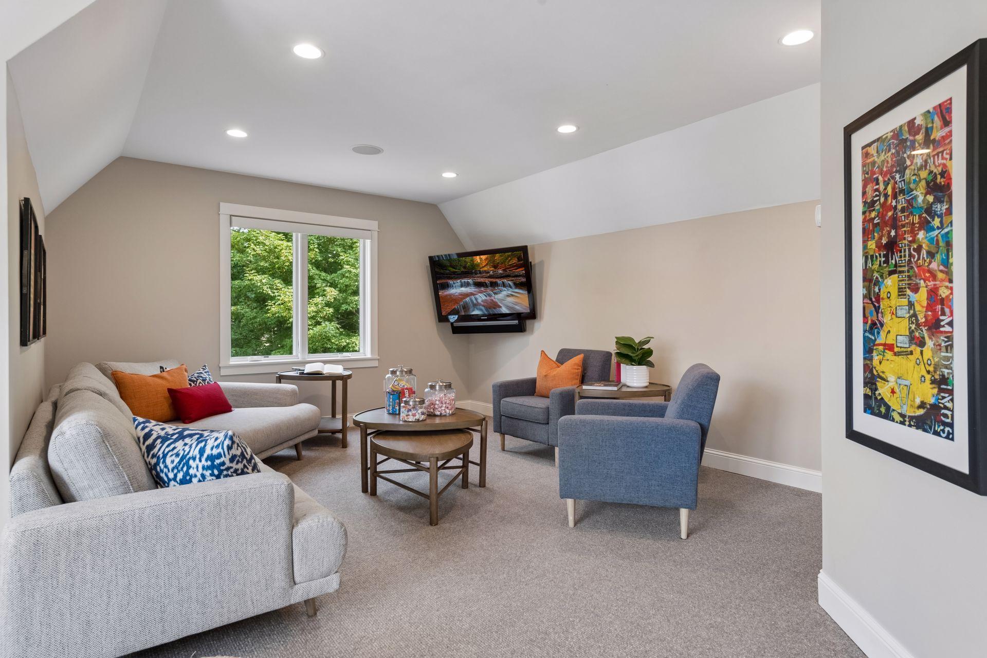 633 Park Street E Property Photo 27
