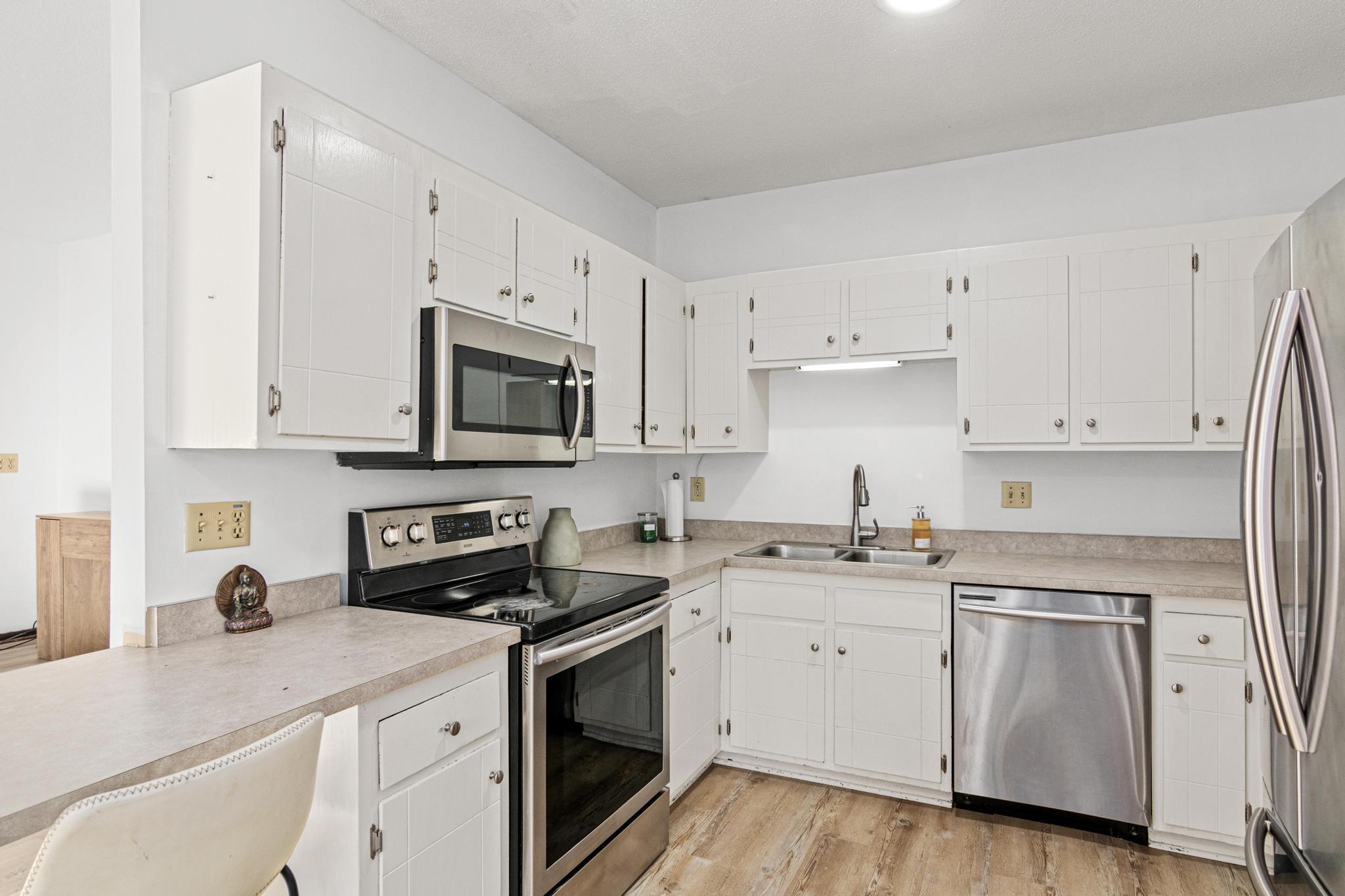 4090 Foss Road 139 Property Photo 5