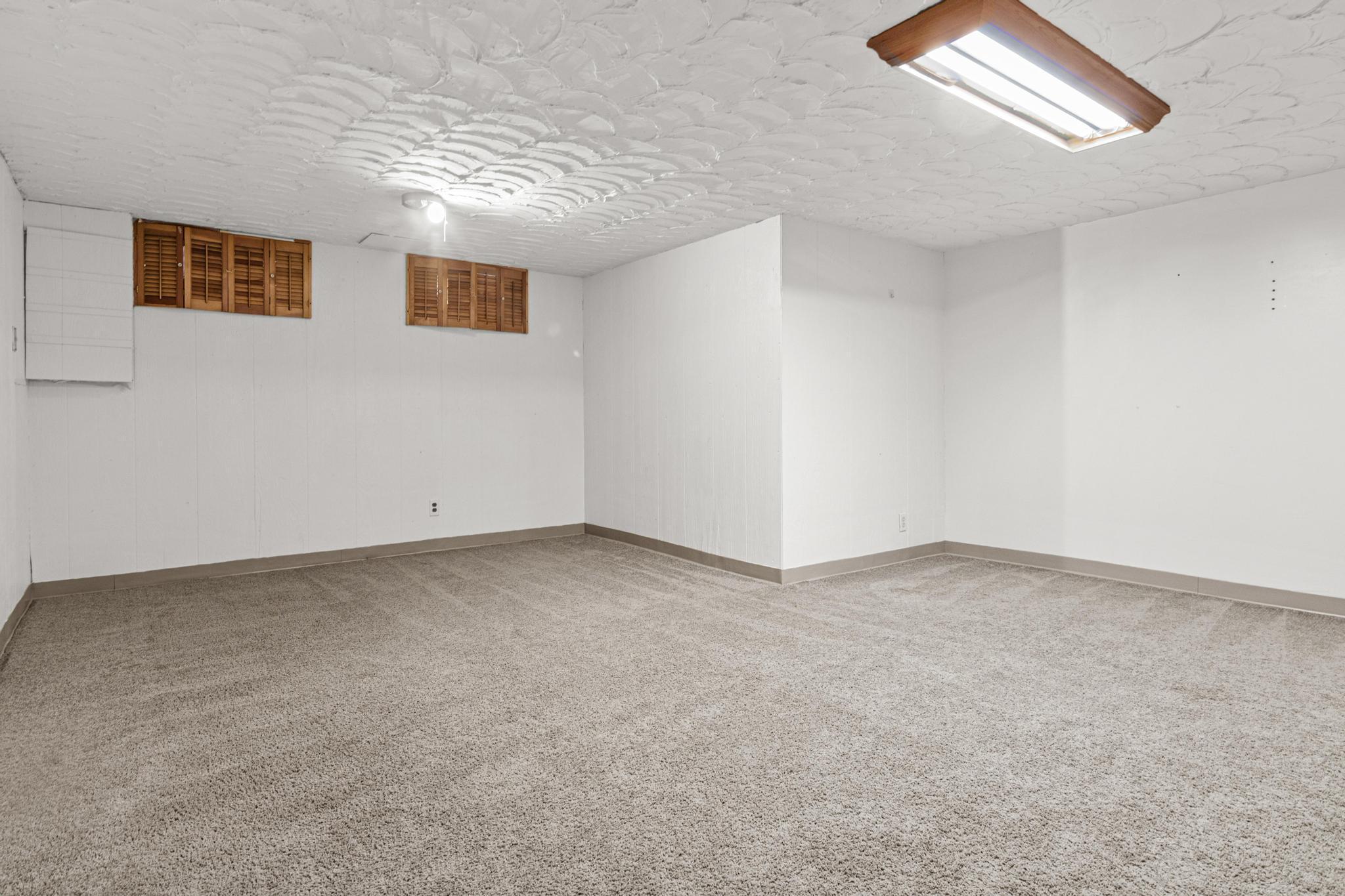 4090 Foss Road 139 Property Photo 10