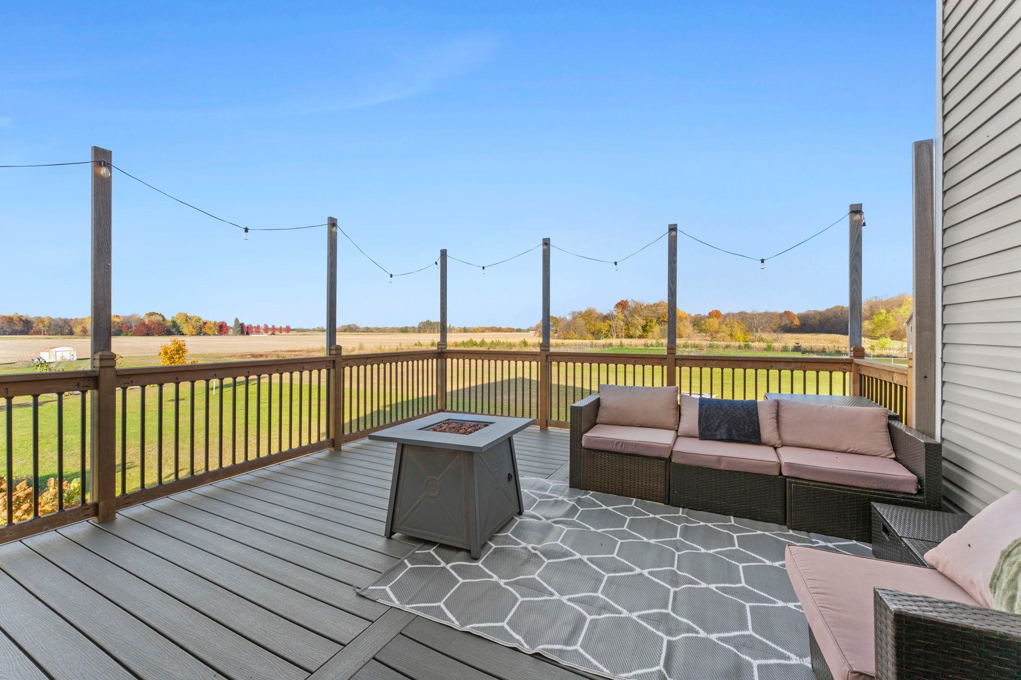 30783 Vickers Drive Ne Property Photo 30