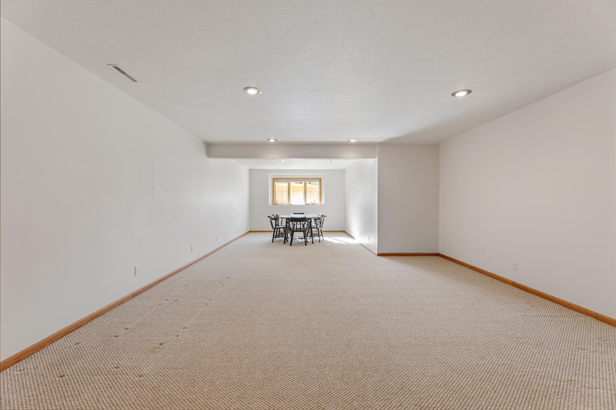 235 3rd Avenue Se Property Photo 16
