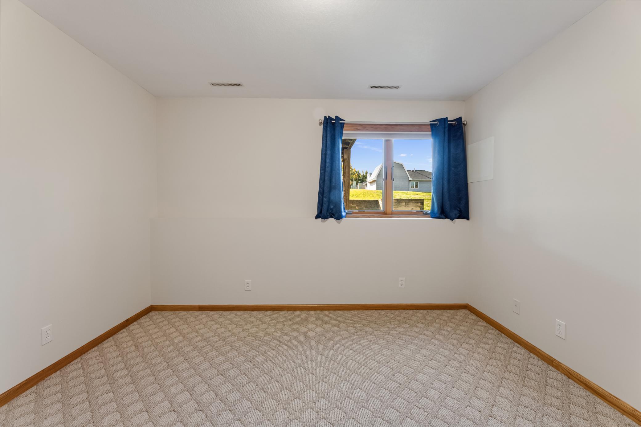 235 3rd Avenue Se Property Photo 18