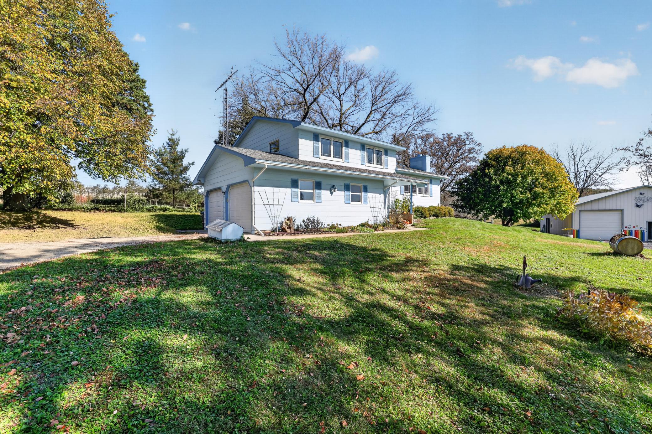 306 65th Avenue Se Property Photo 1