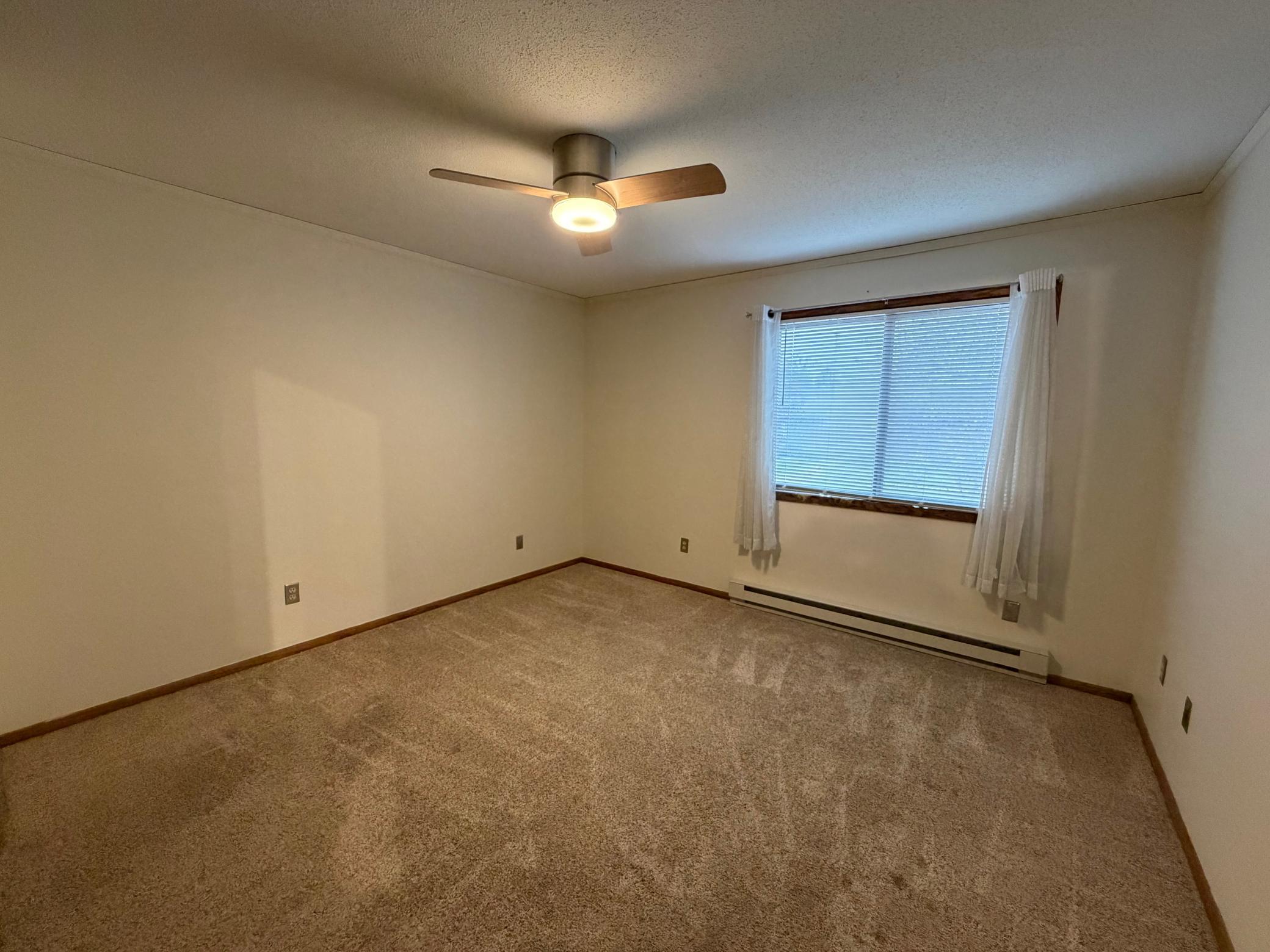 331 Prairiewood Circle S 206 Property Photo 15
