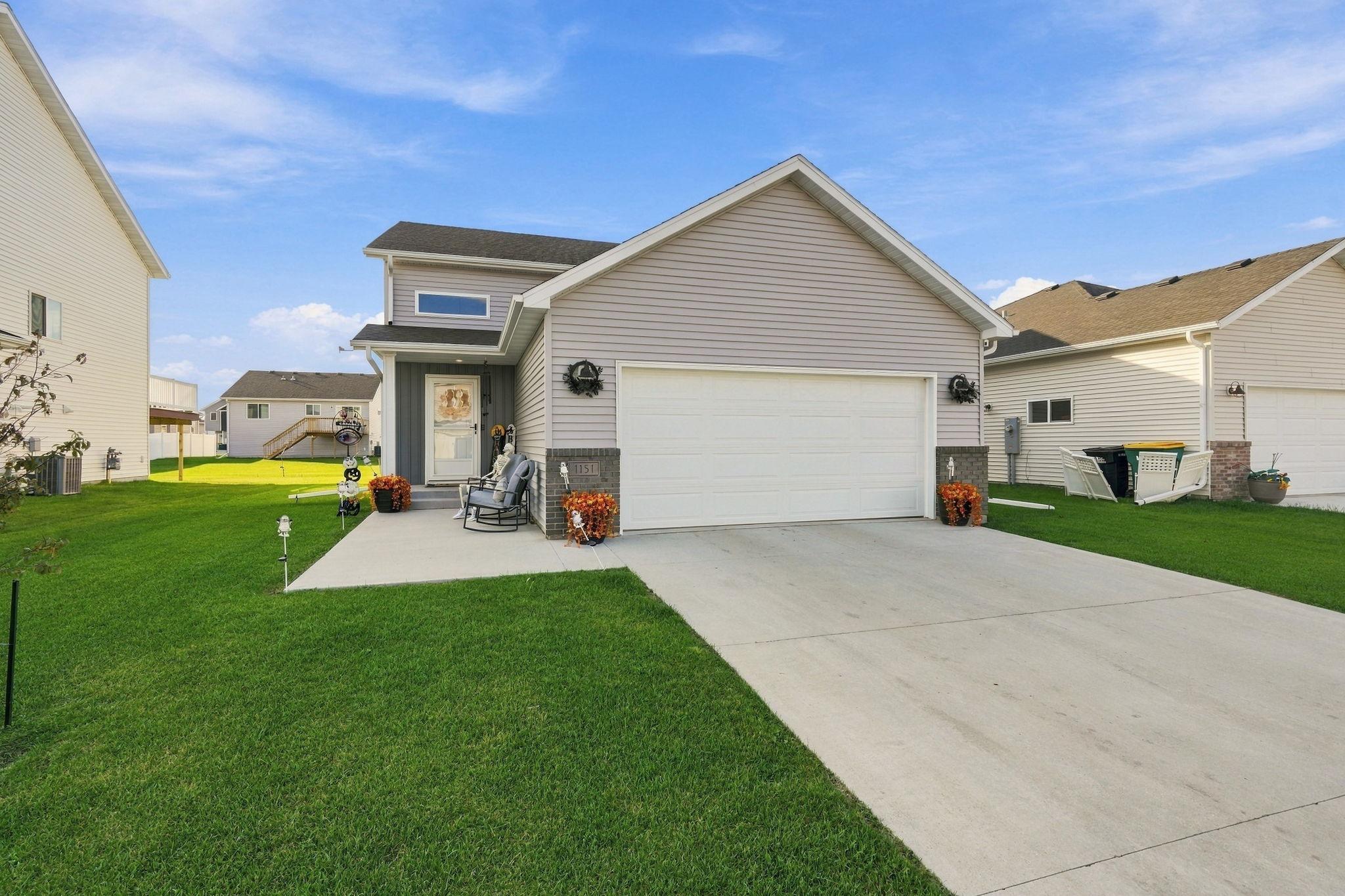 1151 Marlys Drive W Property Photo 1