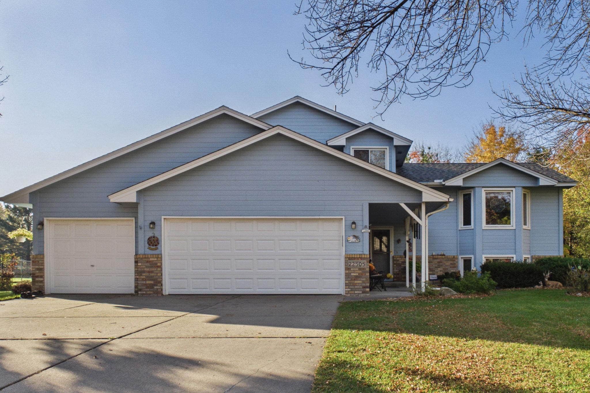22505 129th Place N Property Photo 2