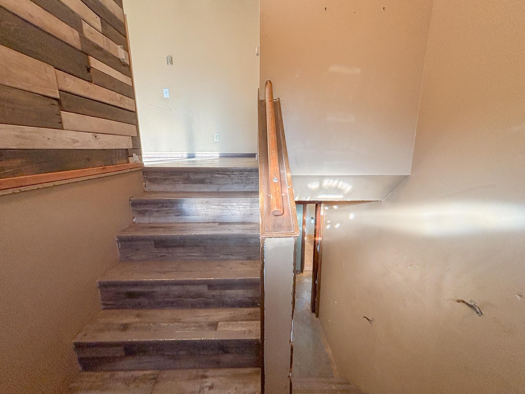 18135 Nifty Loop Property Photo 4