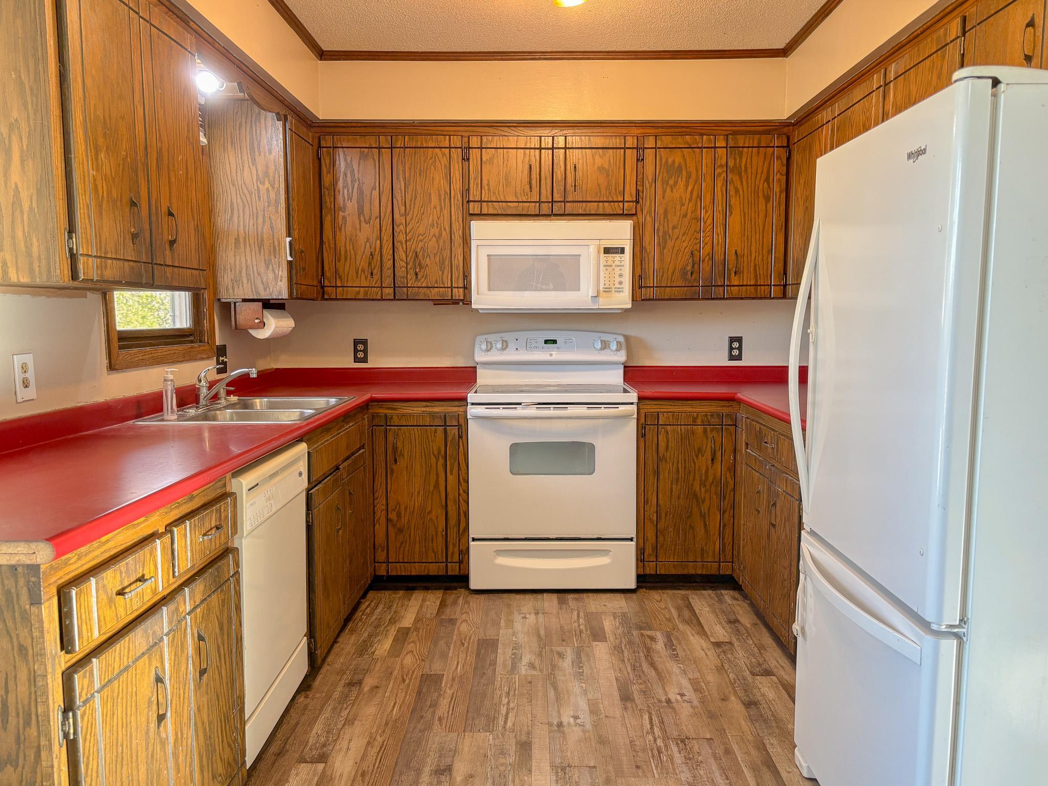 18135 Nifty Loop Property Photo 11