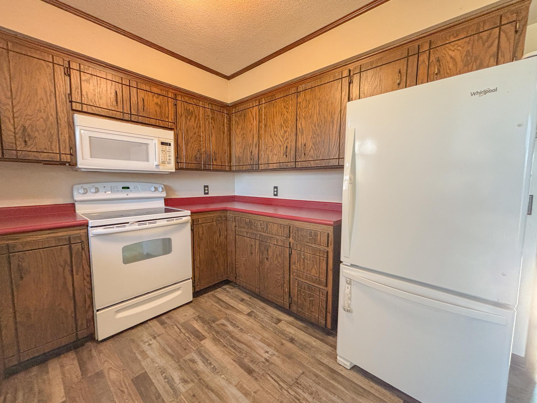 18135 Nifty Loop Property Photo 13