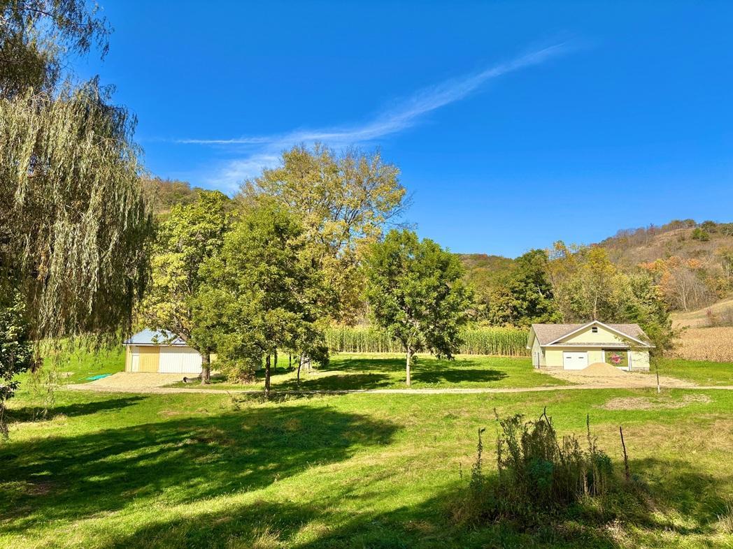 28095 Kerns Road Property Photo 15