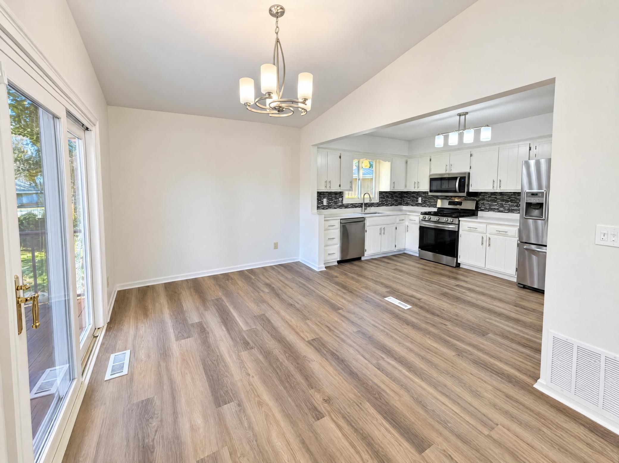 1645 Ranier Circle Property Photo 3